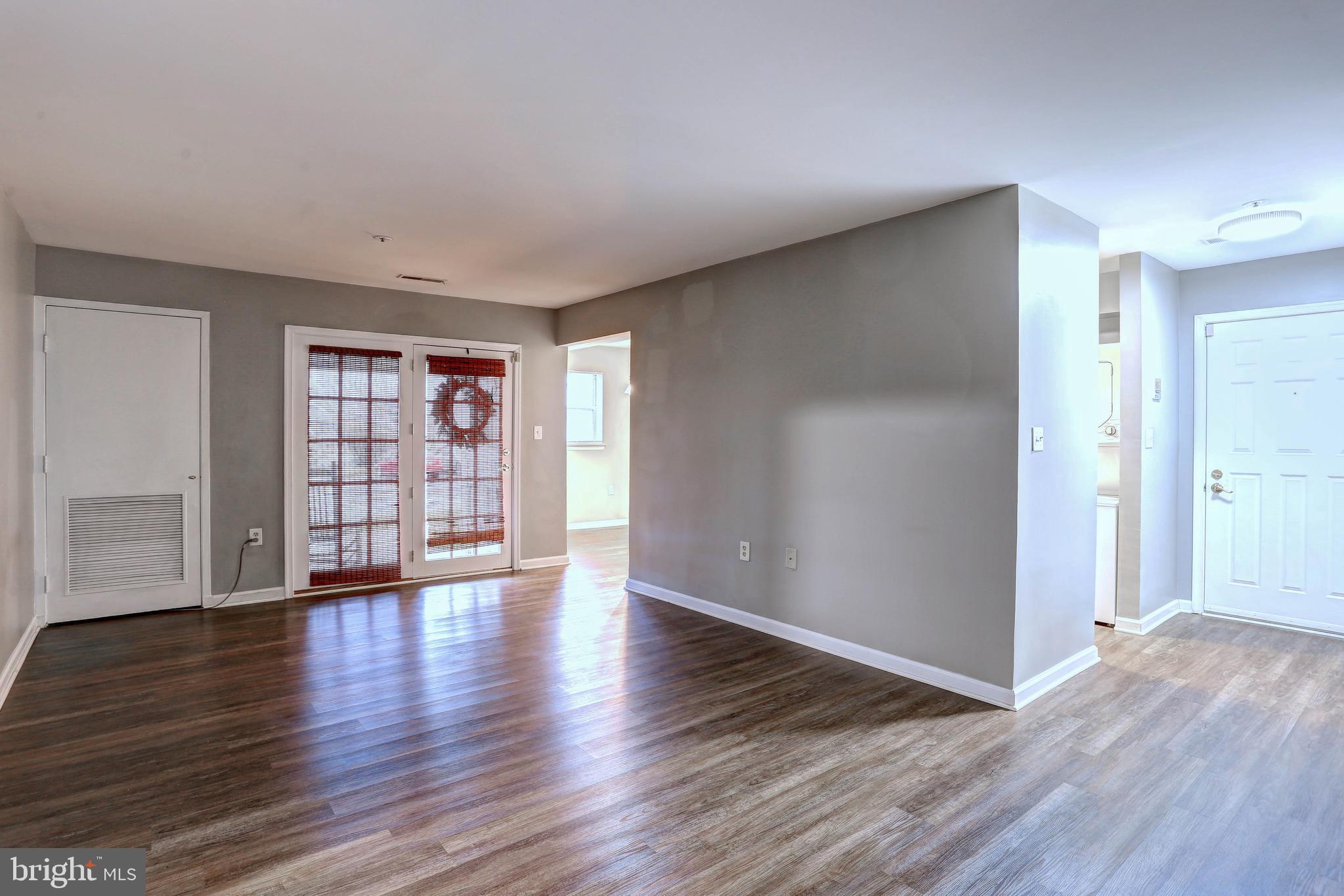 VILLAGE OF MONTGOMERY RUN - Residential