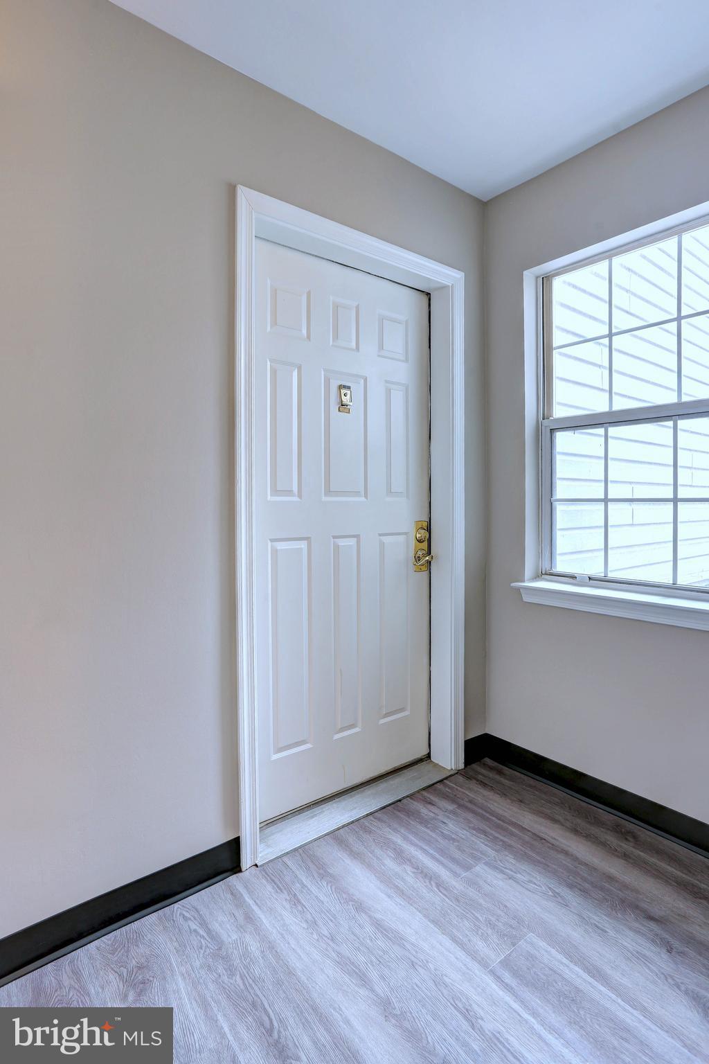 VILLAGE OF MONTGOMERY RUN - Residential