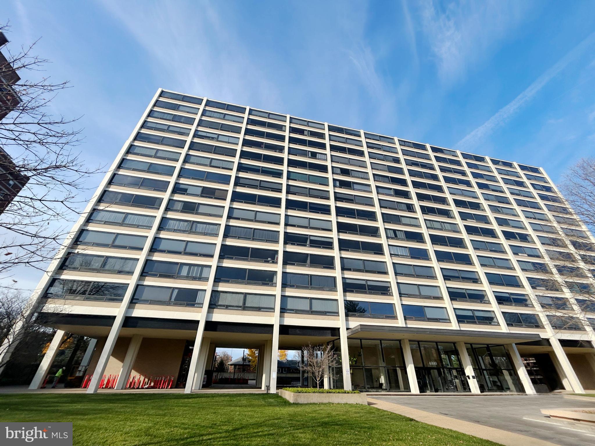 HIGHFIELD HOUSE CONDOMINIUM - Residential