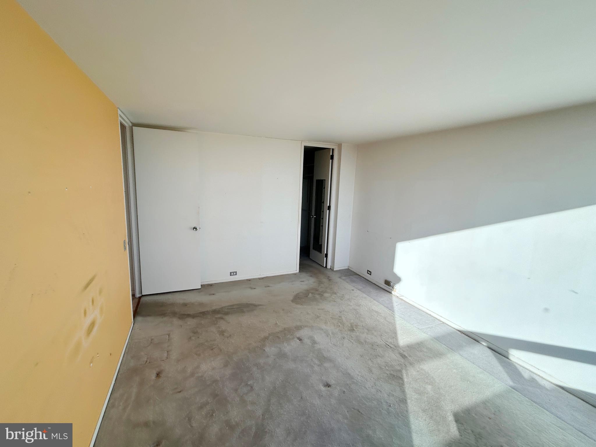 HIGHFIELD HOUSE CONDOMINIUM - Residential