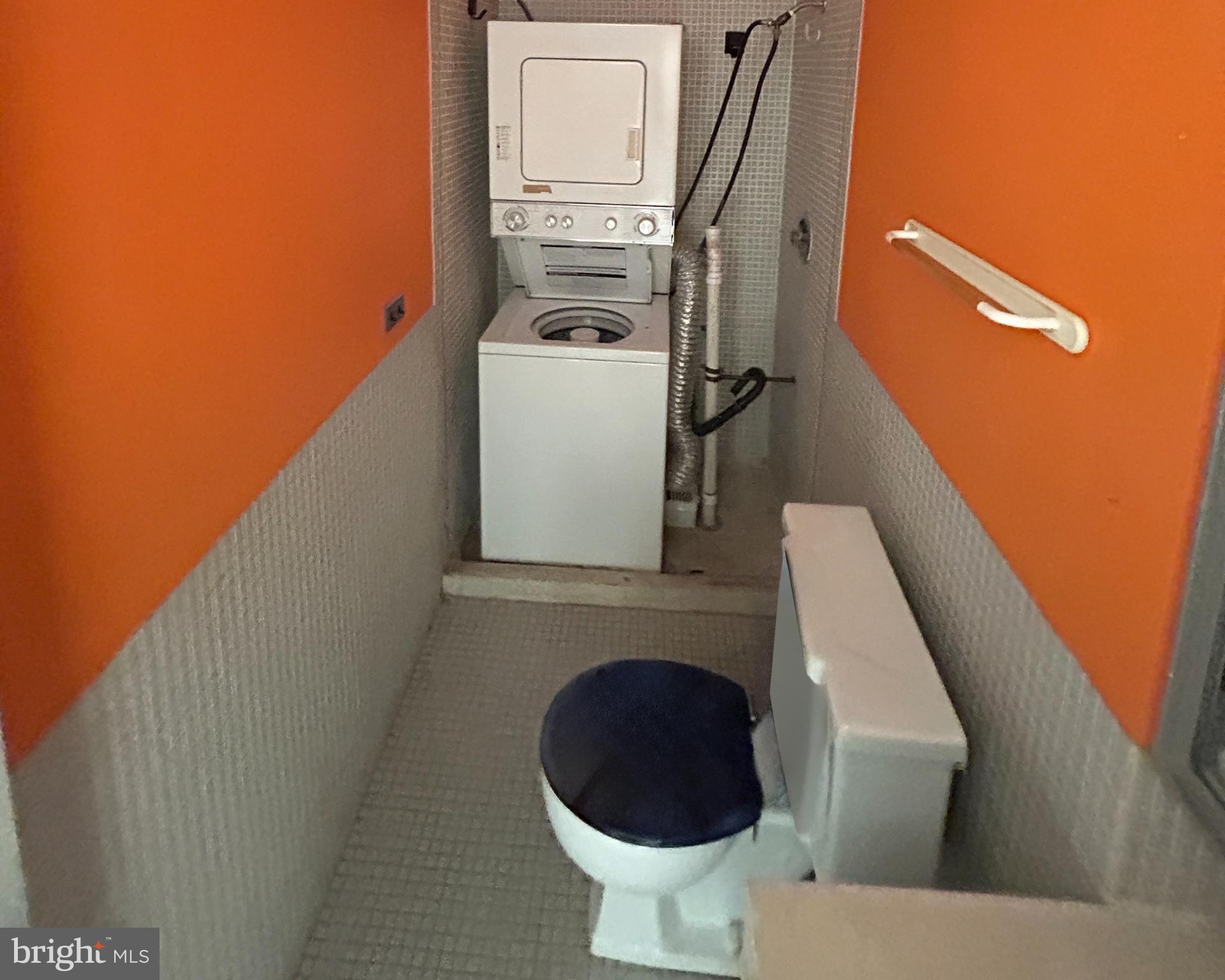 HIGHFIELD HOUSE CONDOMINIUM - Residential