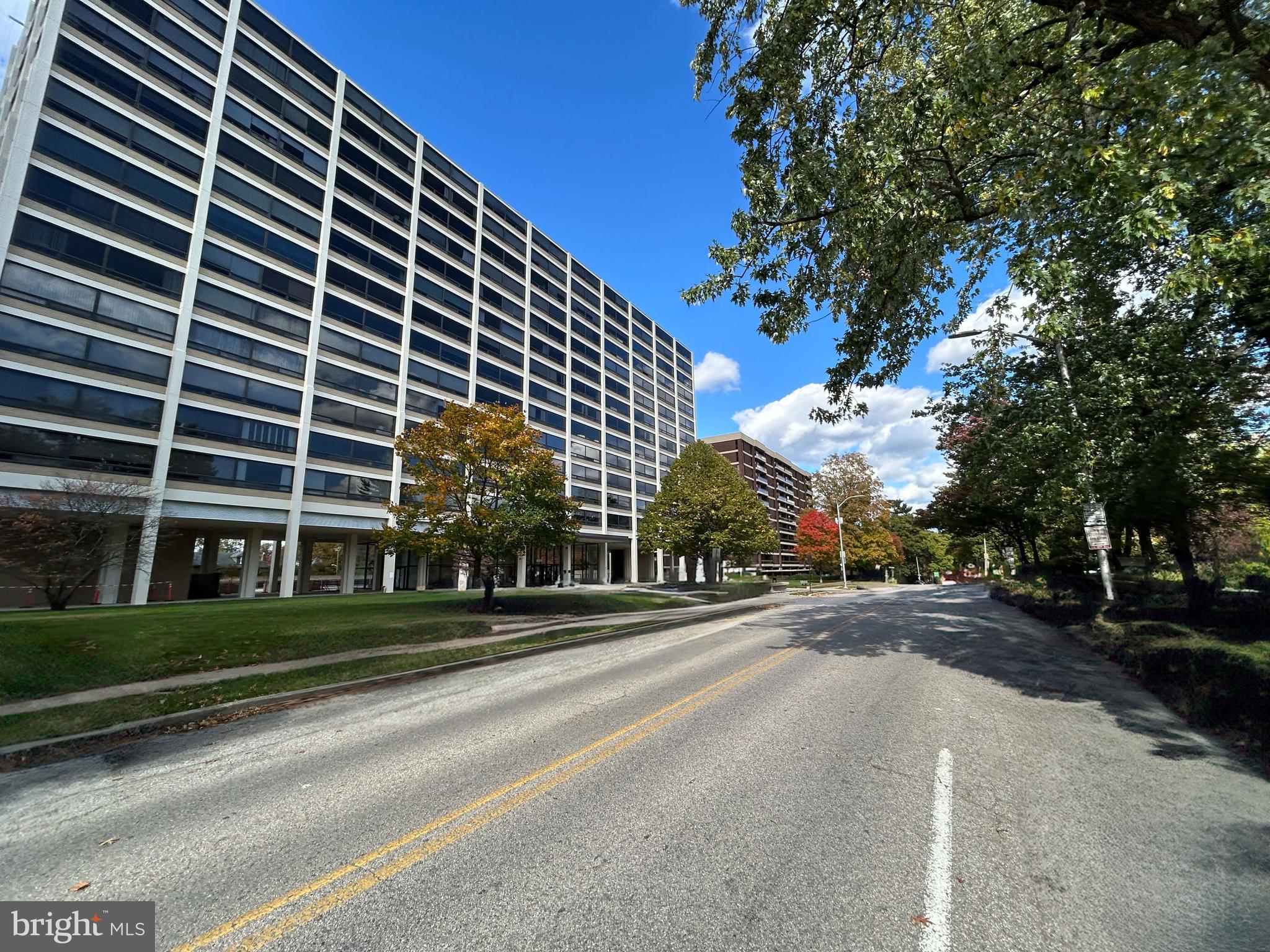 HIGHFIELD HOUSE CONDOMINIUM - Residential