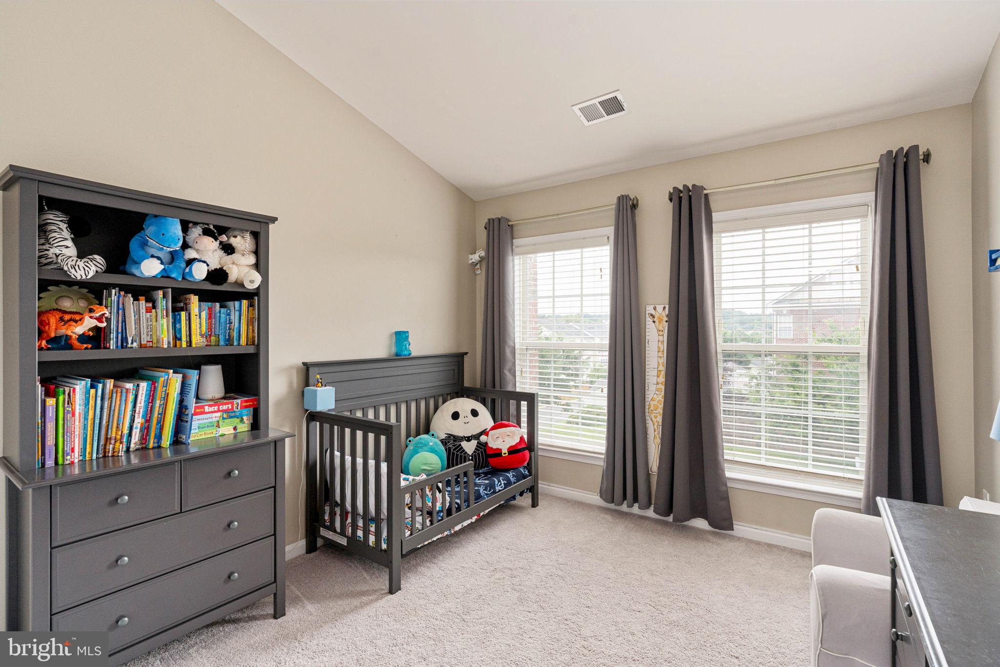 PORT POTOMAC - Residential