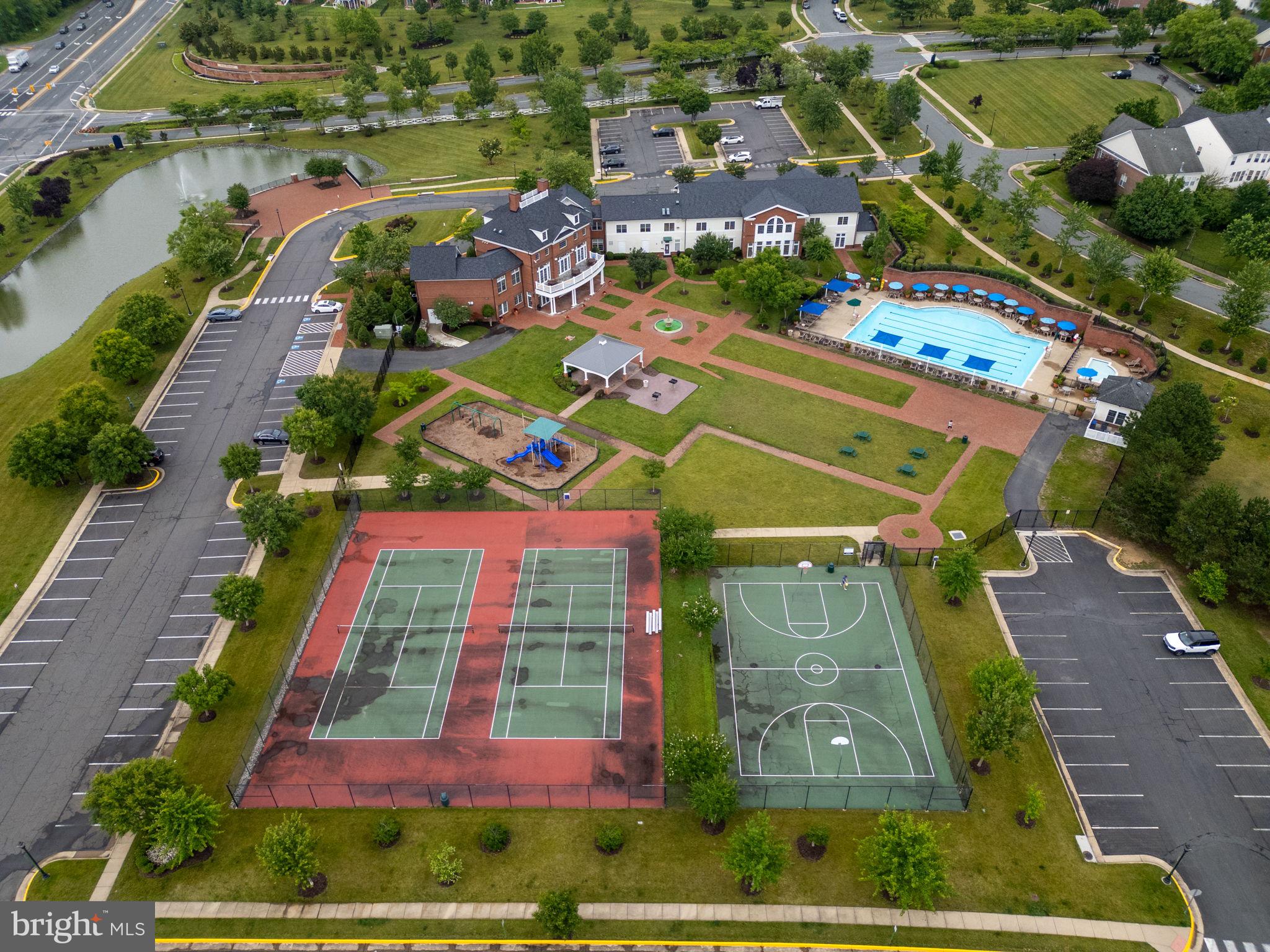 PORT POTOMAC - Residential