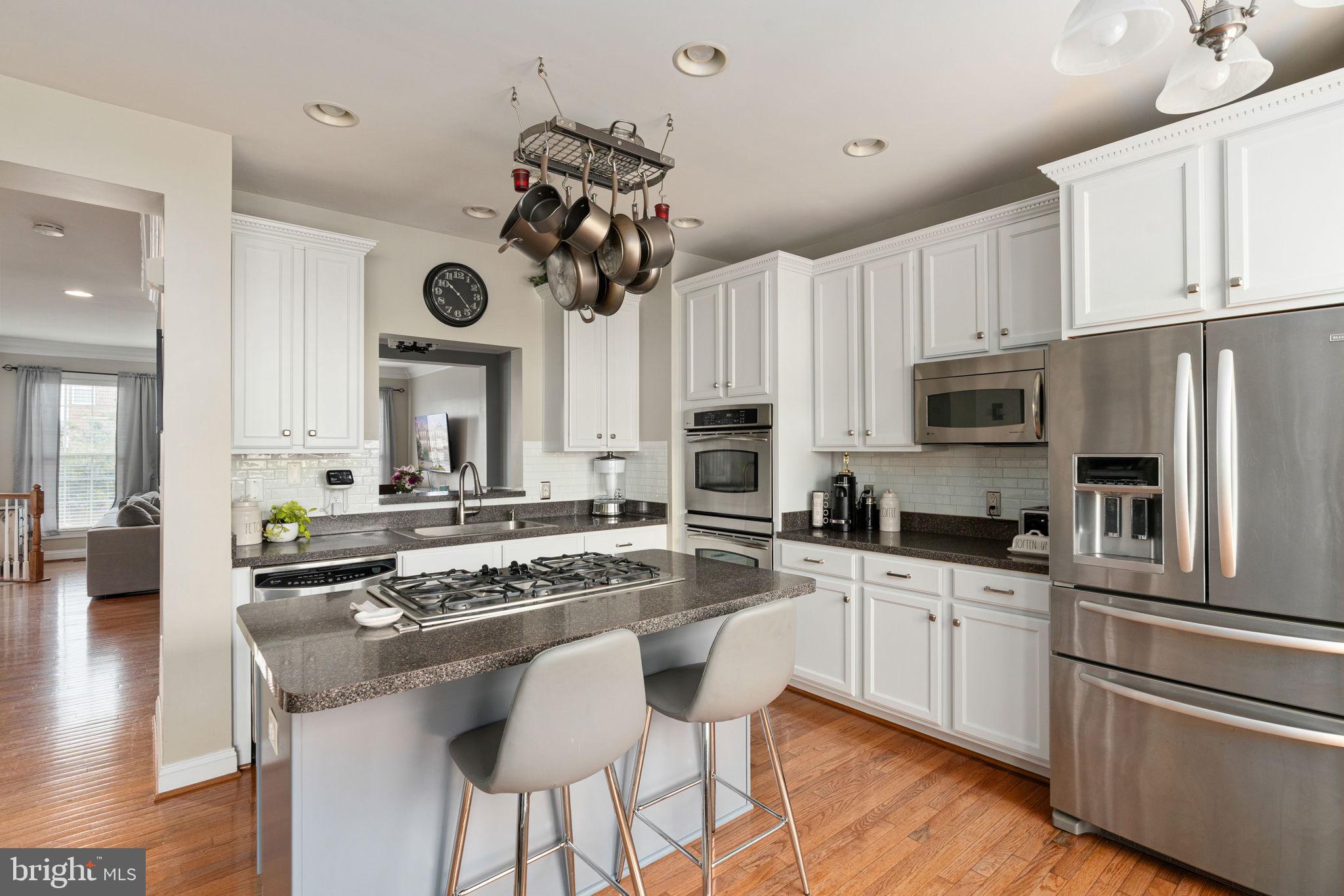 PORT POTOMAC - Residential