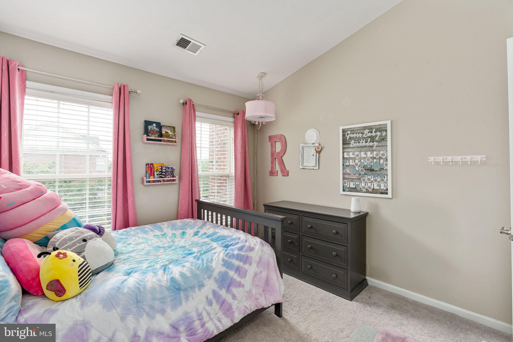 PORT POTOMAC - Residential