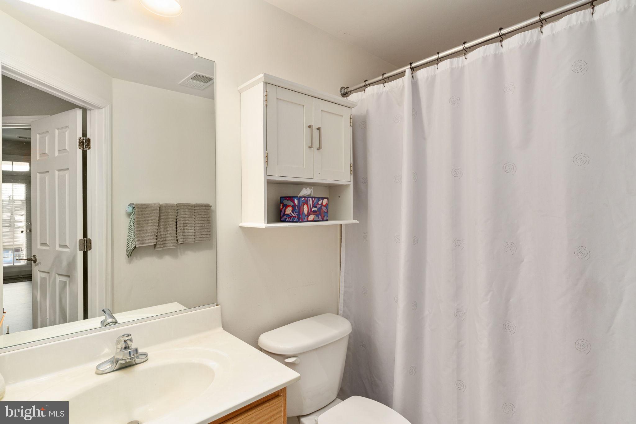 PORT POTOMAC - Residential