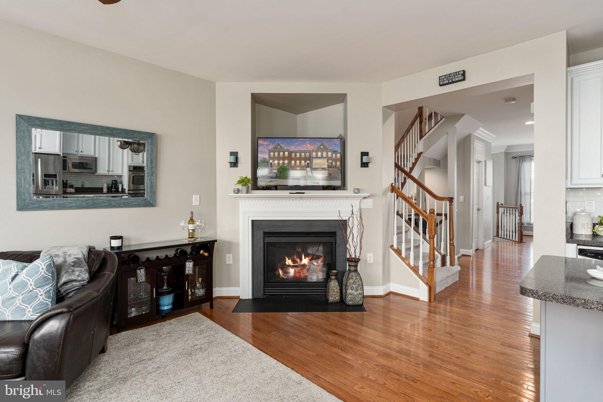 PORT POTOMAC - Residential