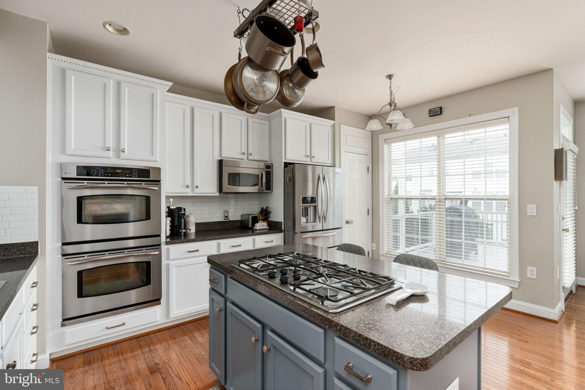 PORT POTOMAC - Residential