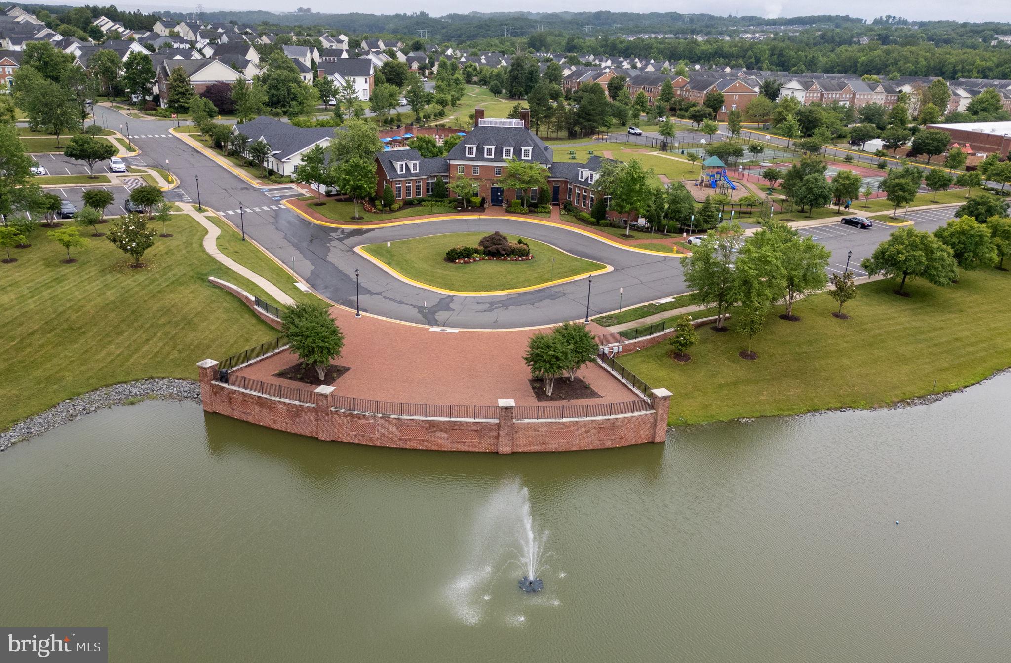 PORT POTOMAC - Residential