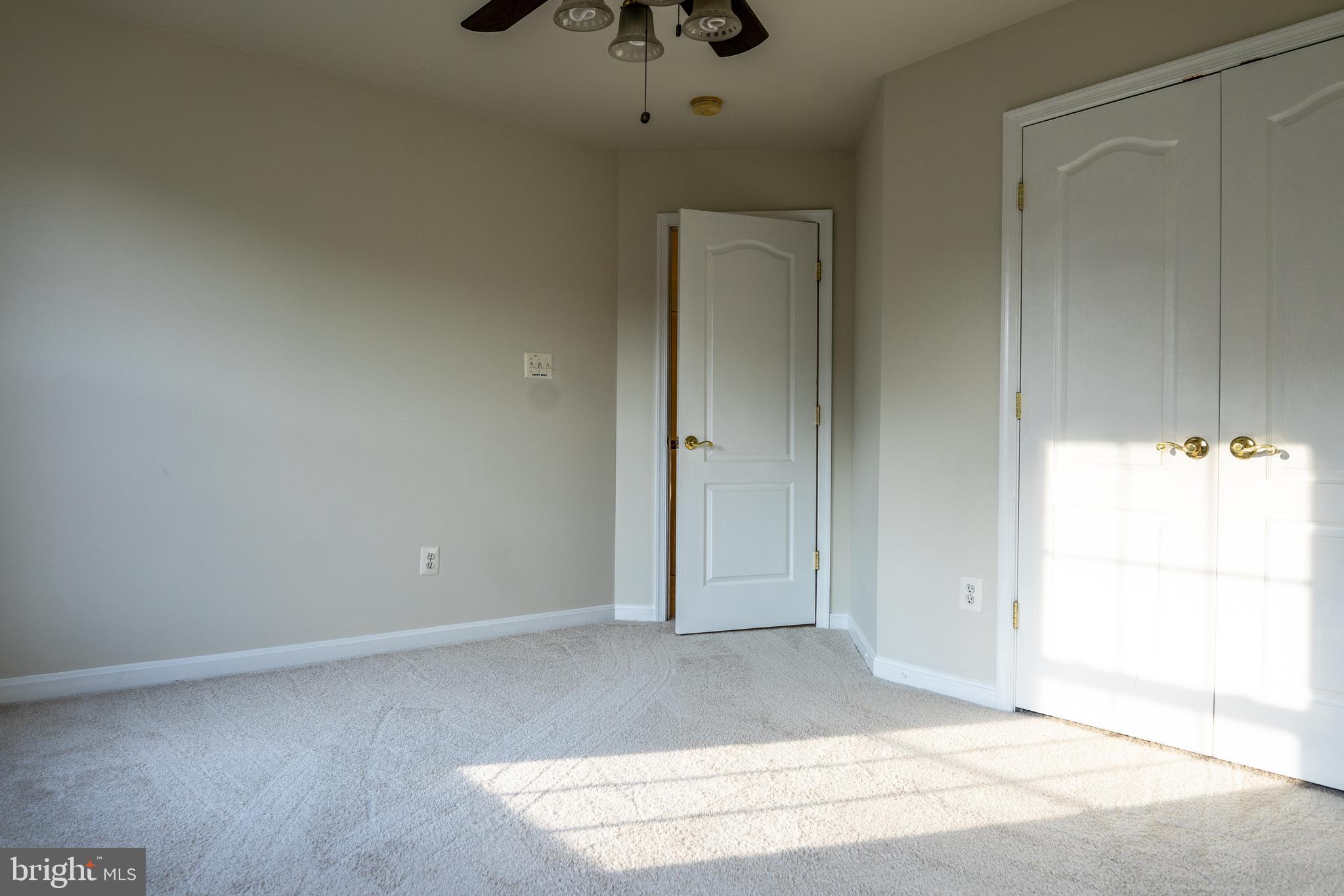 ACCOTINK BLUFF ESTATES - Residential Lease