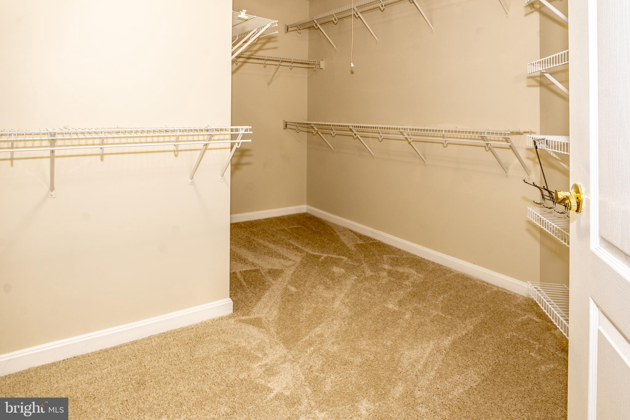 ACCOTINK BLUFF ESTATES - Residential Lease