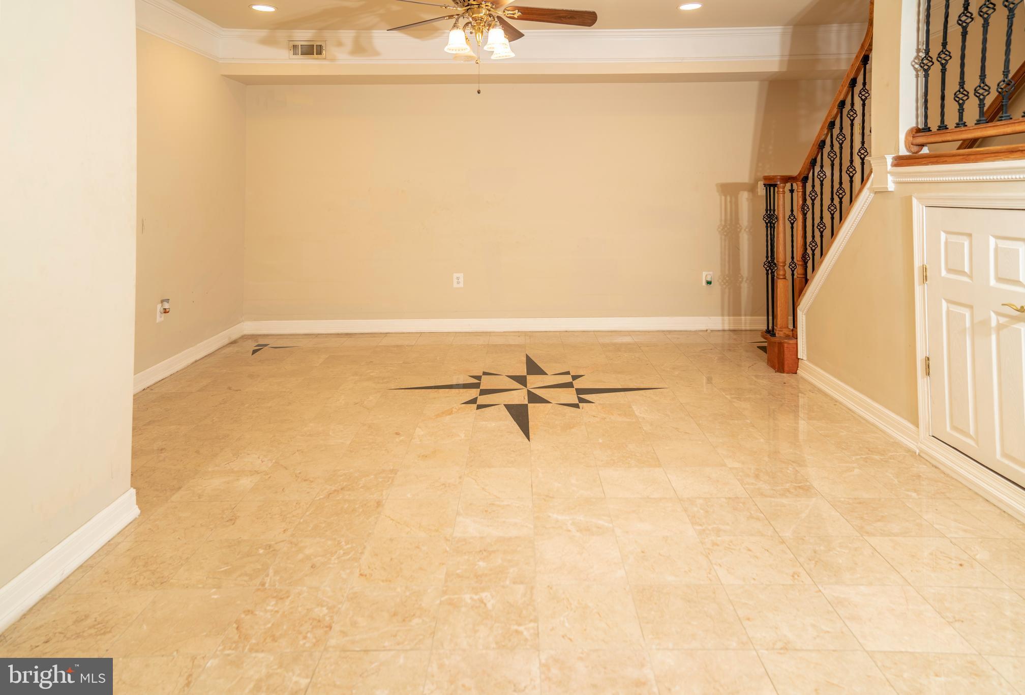 ACCOTINK BLUFF ESTATES - Residential Lease