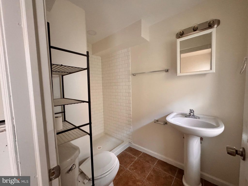 Photo of 113 W Girard Avenue #2ND FLOOR, PHILADELPHIA, PA 19123 (MLS # PAPH2544788)
