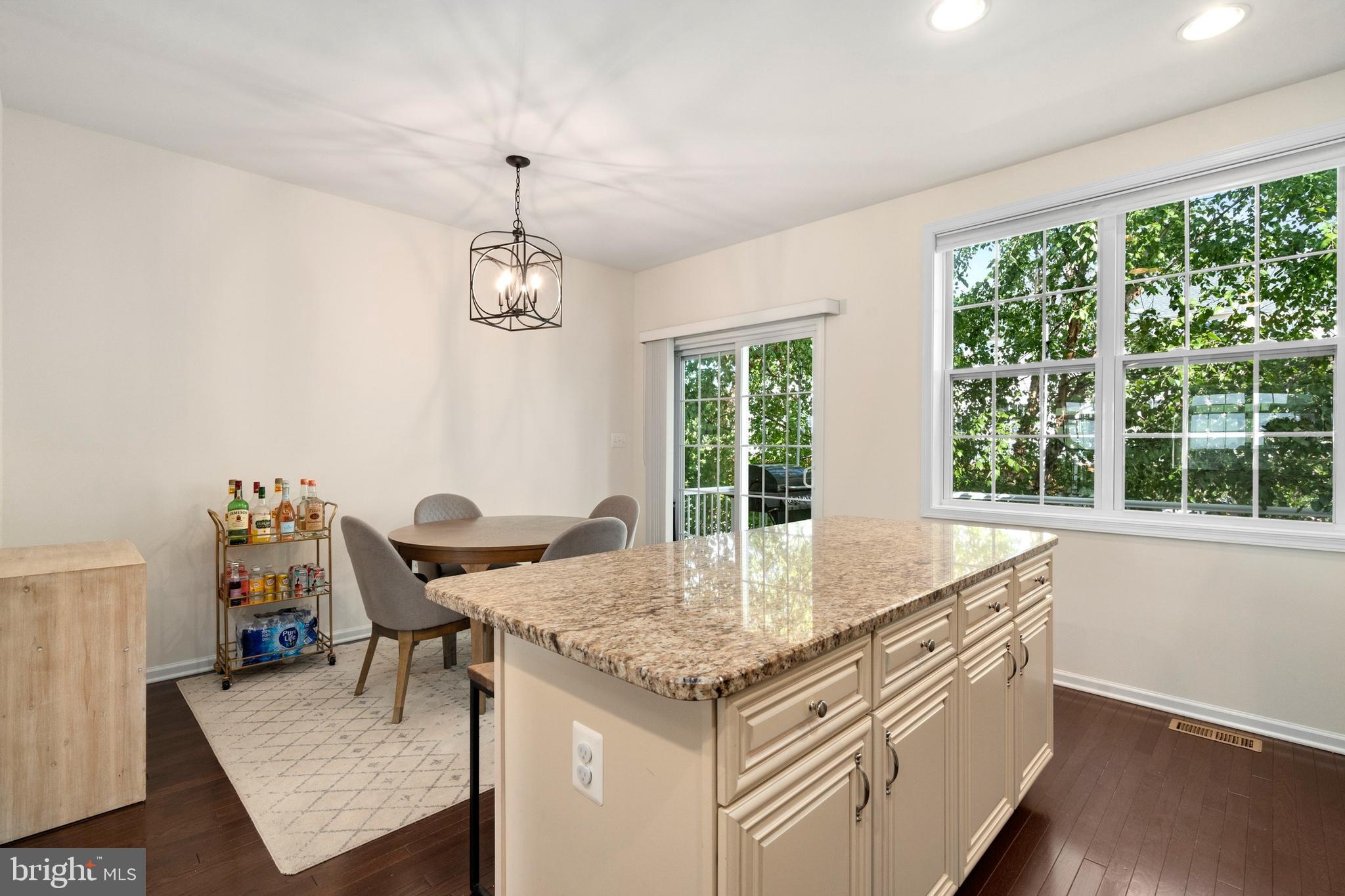 LOUDOUN VALLEY ESTATES 2 - Residential