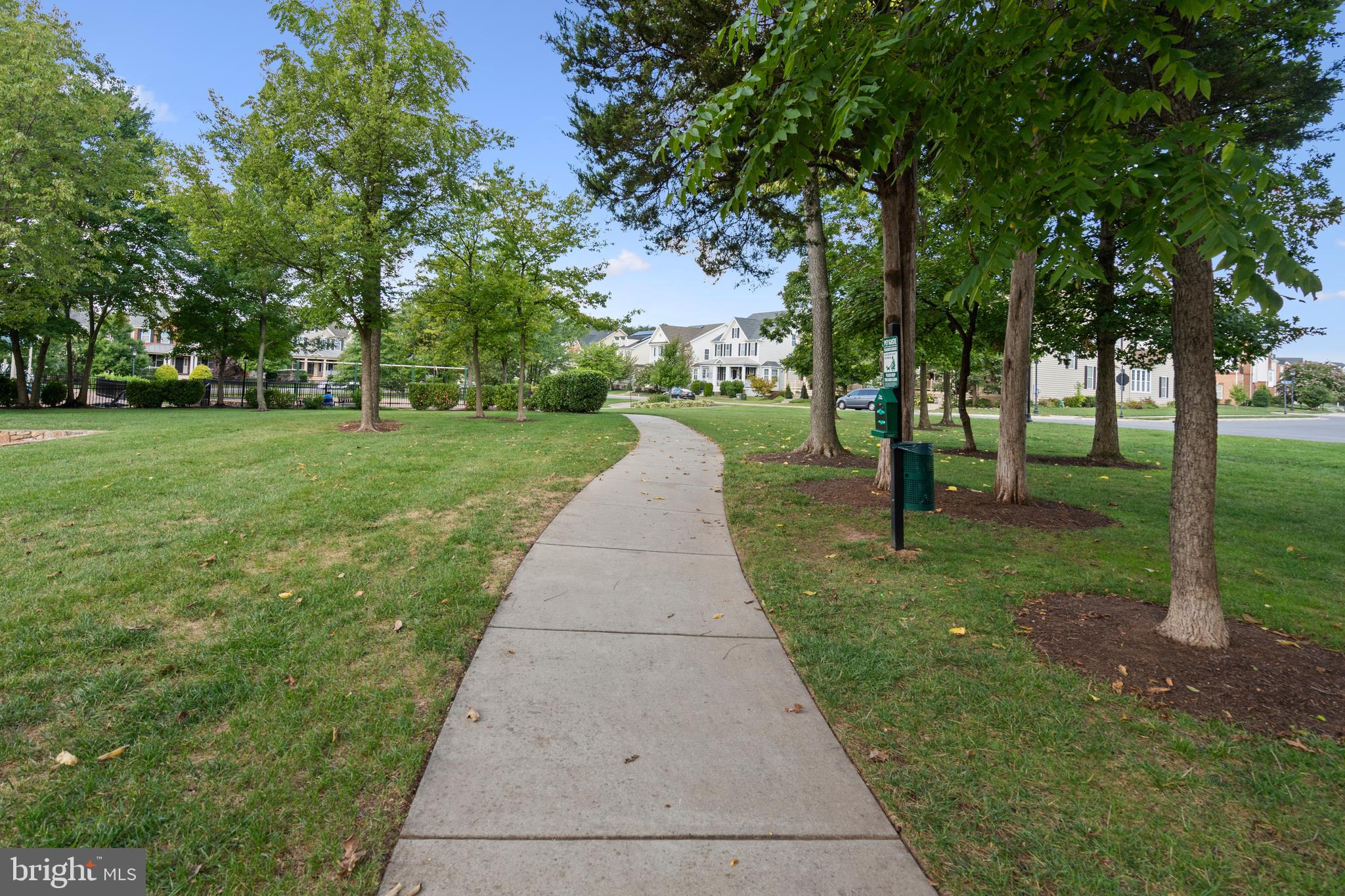 LOUDOUN VALLEY ESTATES 2 - Residential