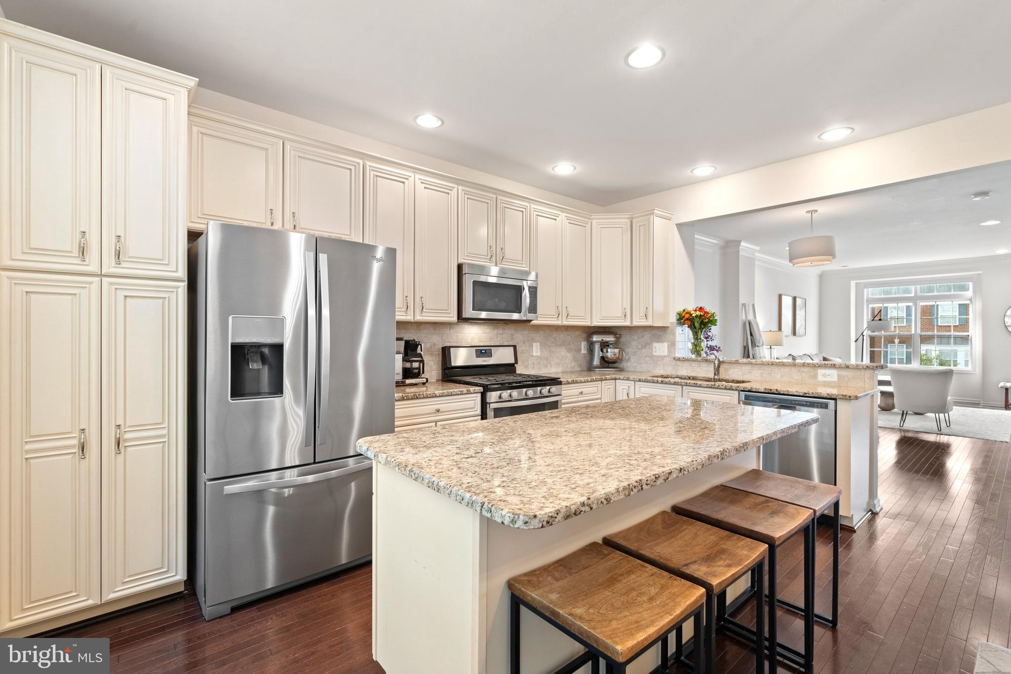 LOUDOUN VALLEY ESTATES 2 - Residential