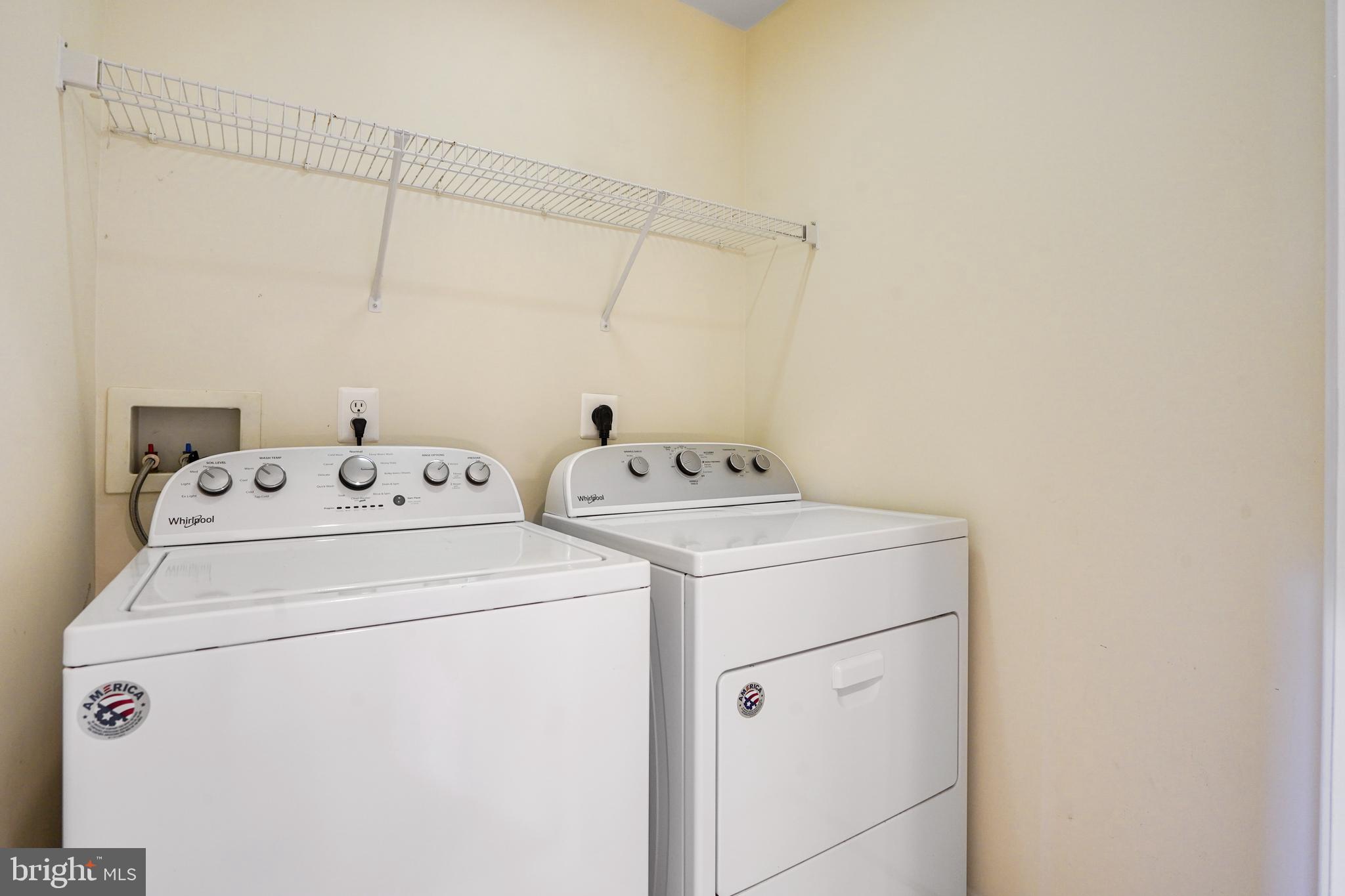 GREAT OAK - Residential Lease