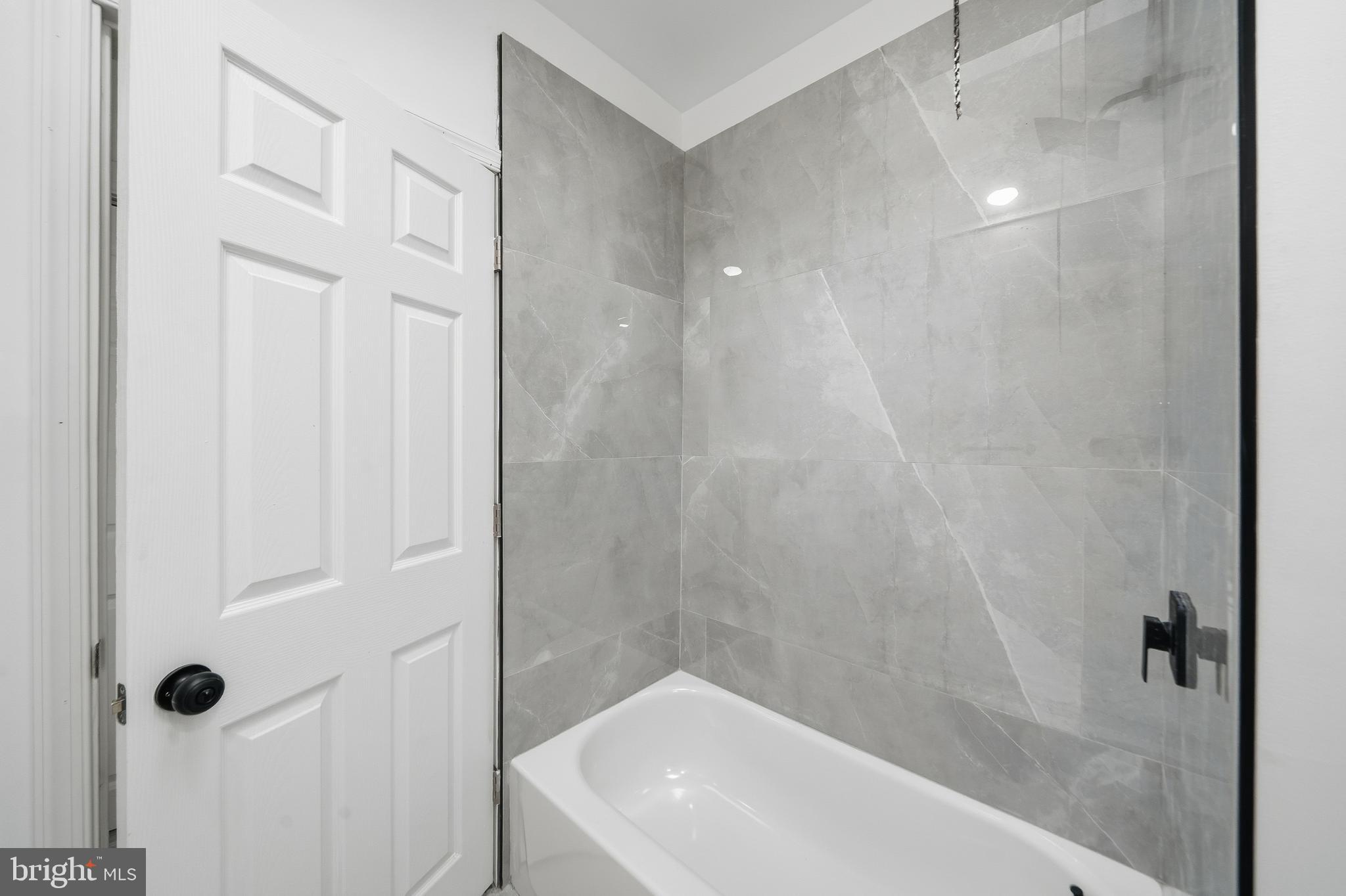 GRAYS FERRY - Residential