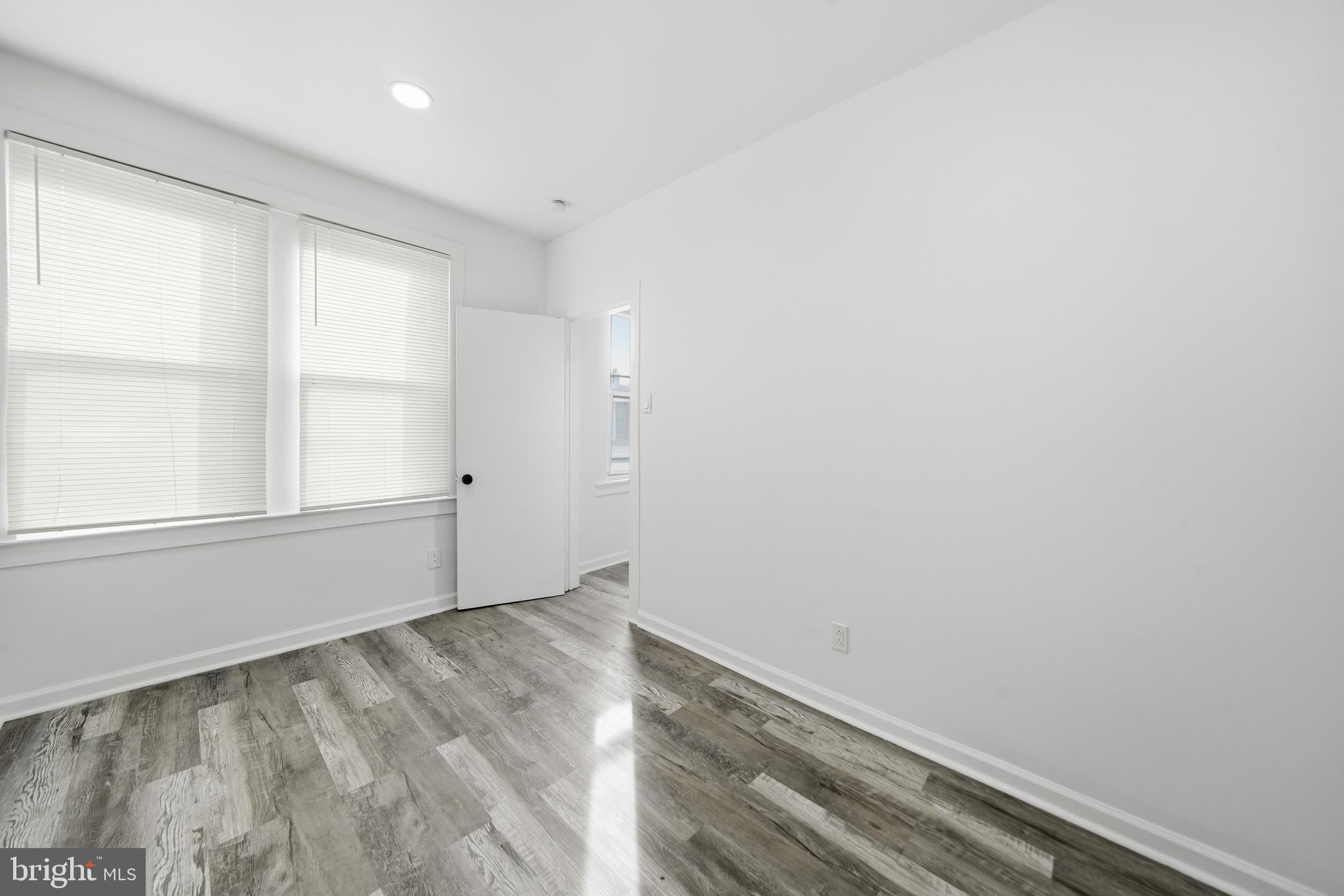 GRAYS FERRY - Residential