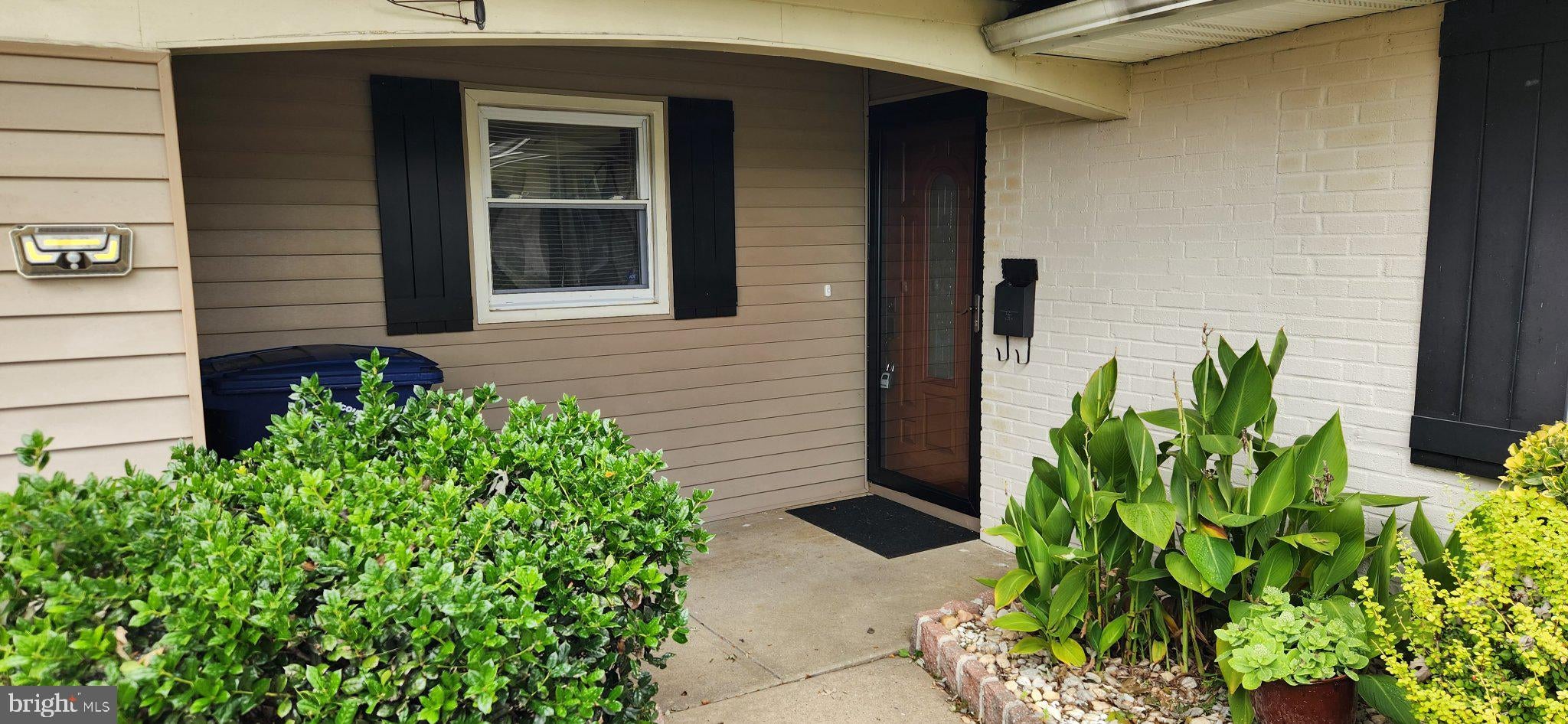 79 MARSHAL LANE