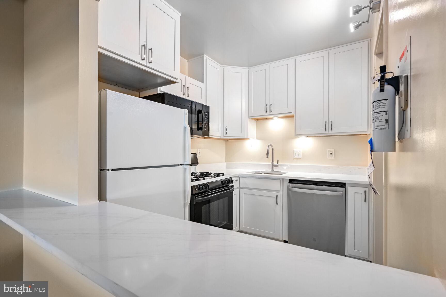 WILLOUGHBY OF CHEVY CHASE - Residential Lease