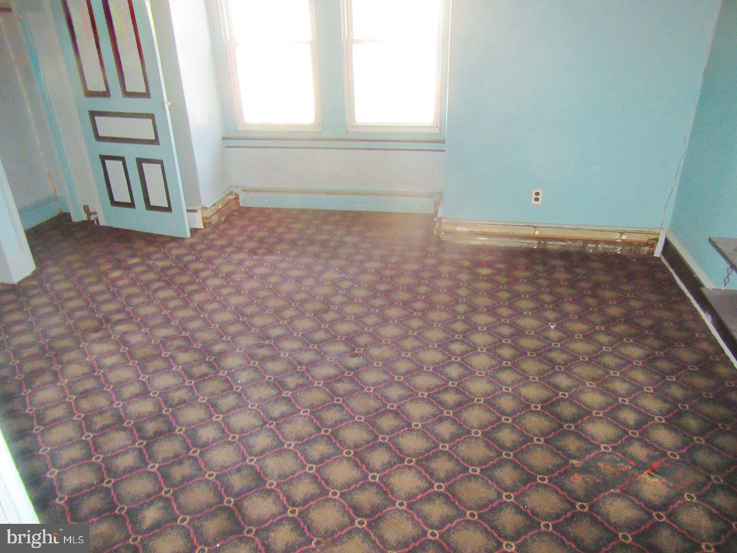 NORRISTOWN - Residential