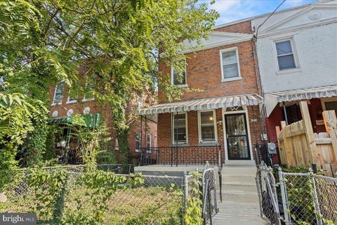 600 TUCKERMAN STREET NW WASHINGTON DC 20011