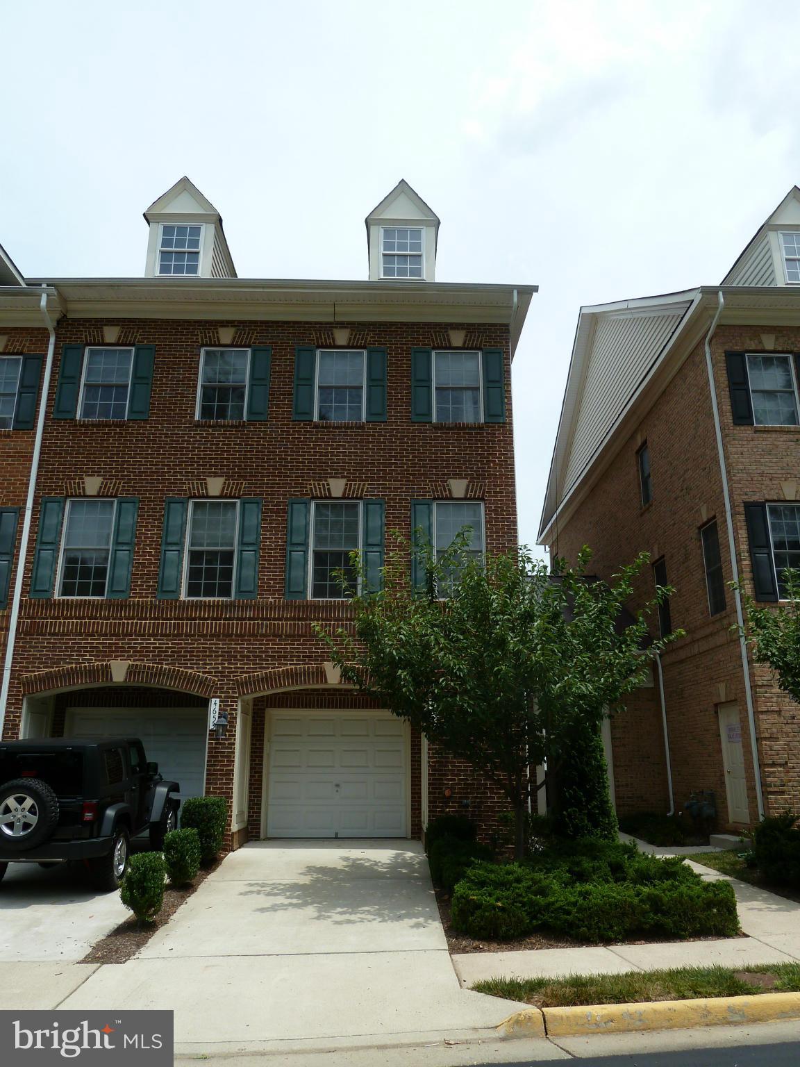 WILLOW OAKS - Residential Lease