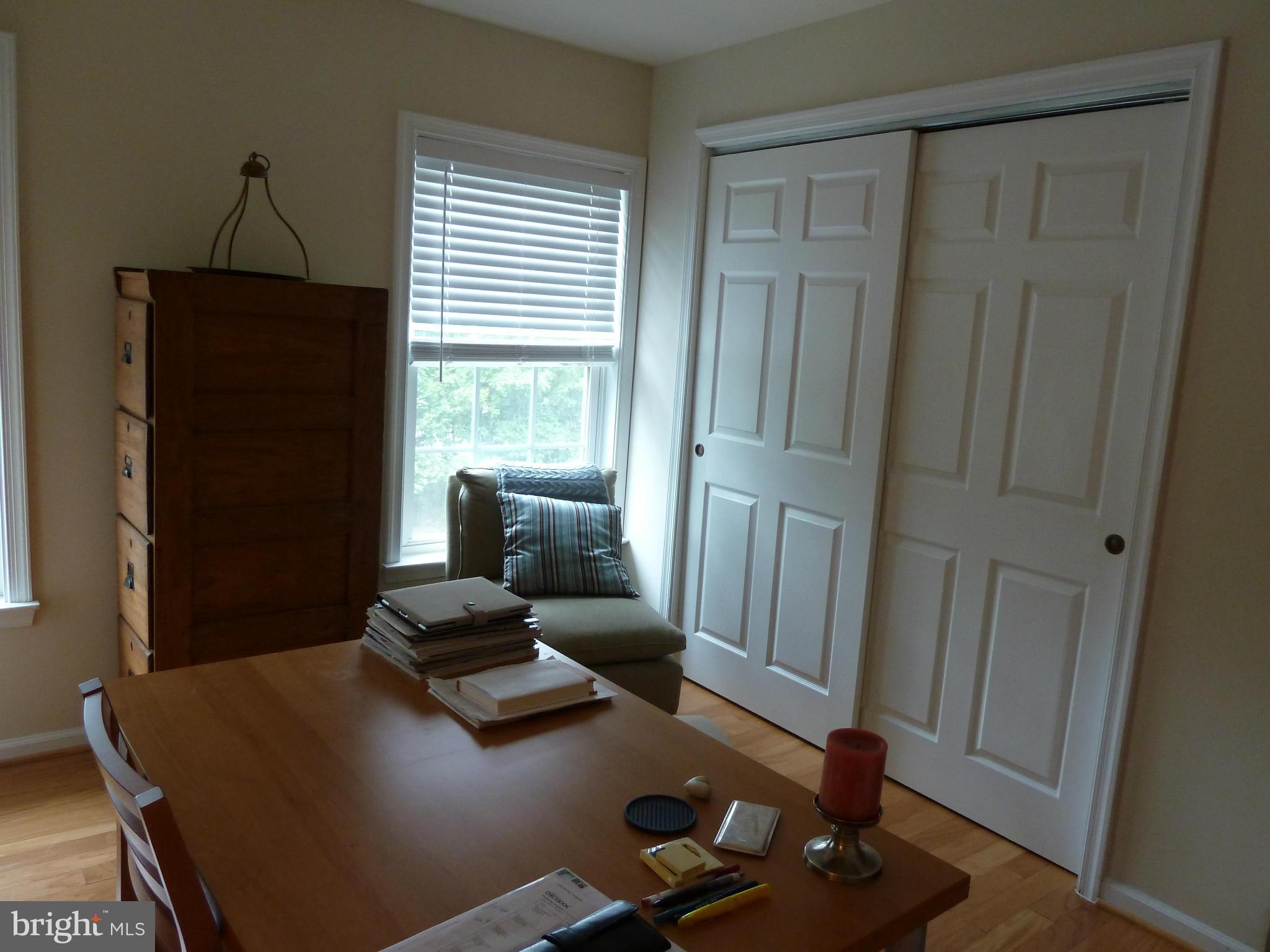 WILLOW OAKS - Residential Lease