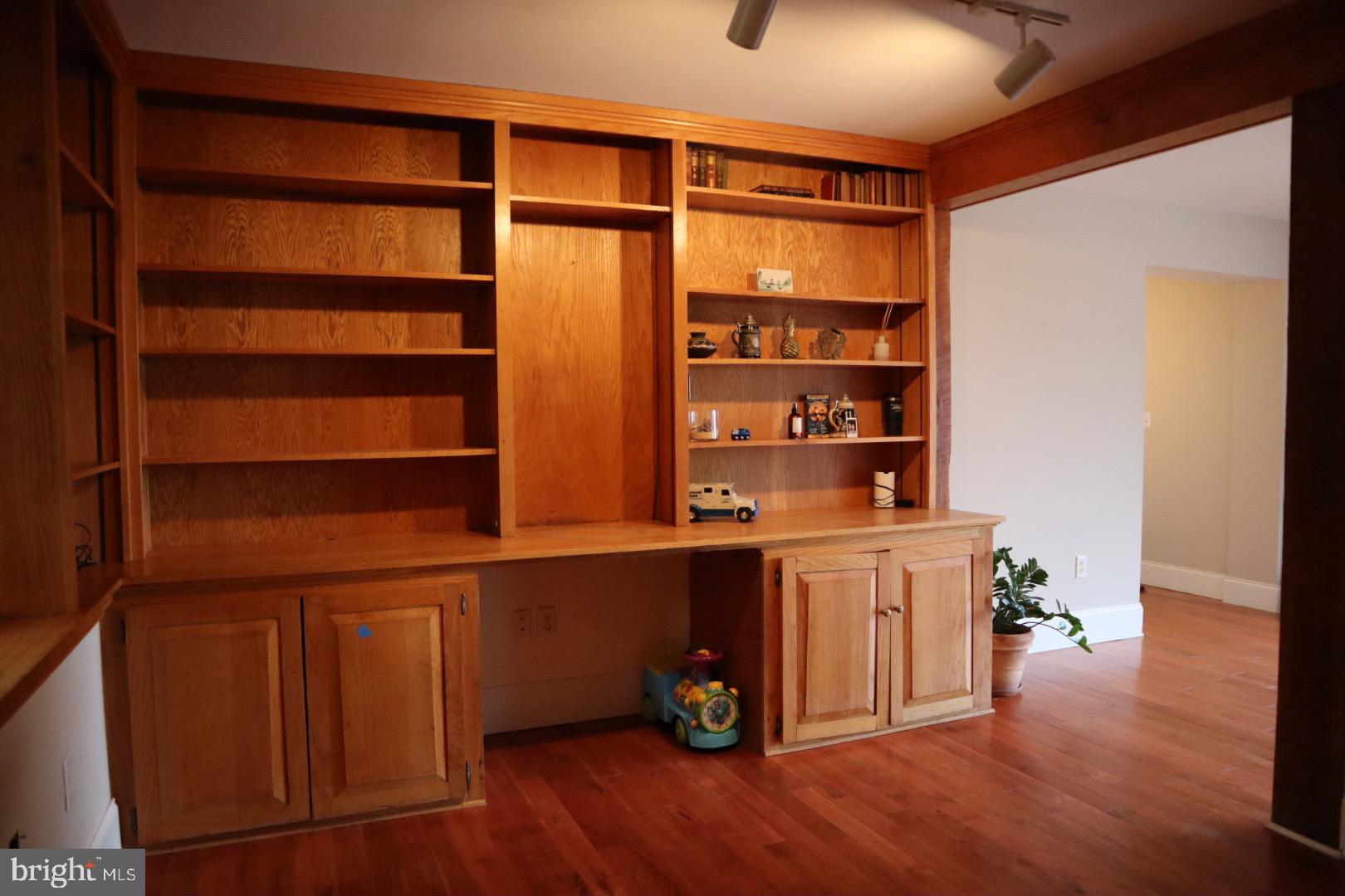 STILL POND CREEK - Residential