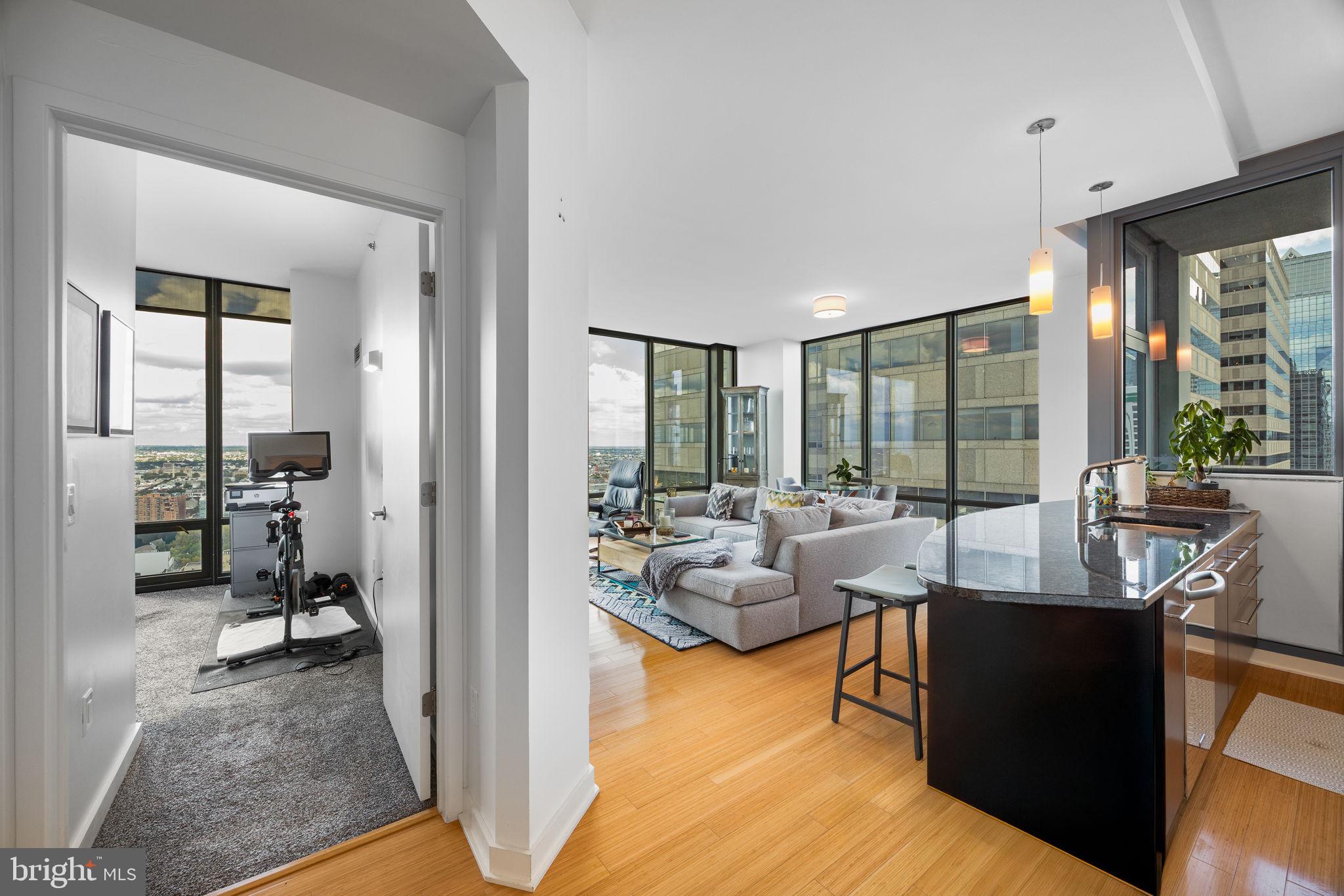 RITTENHOUSE SQUARE - Residential