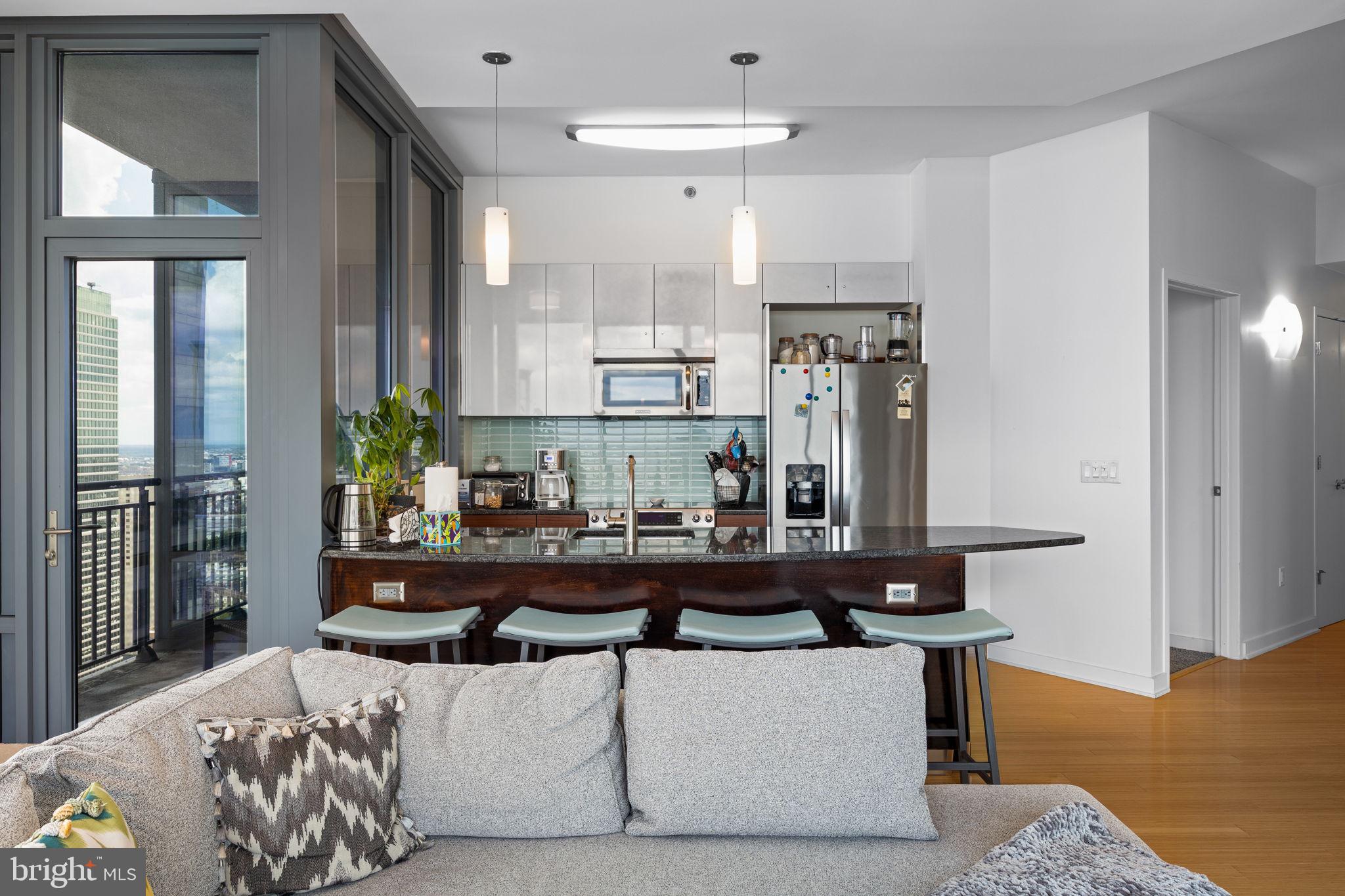 RITTENHOUSE SQUARE - Residential