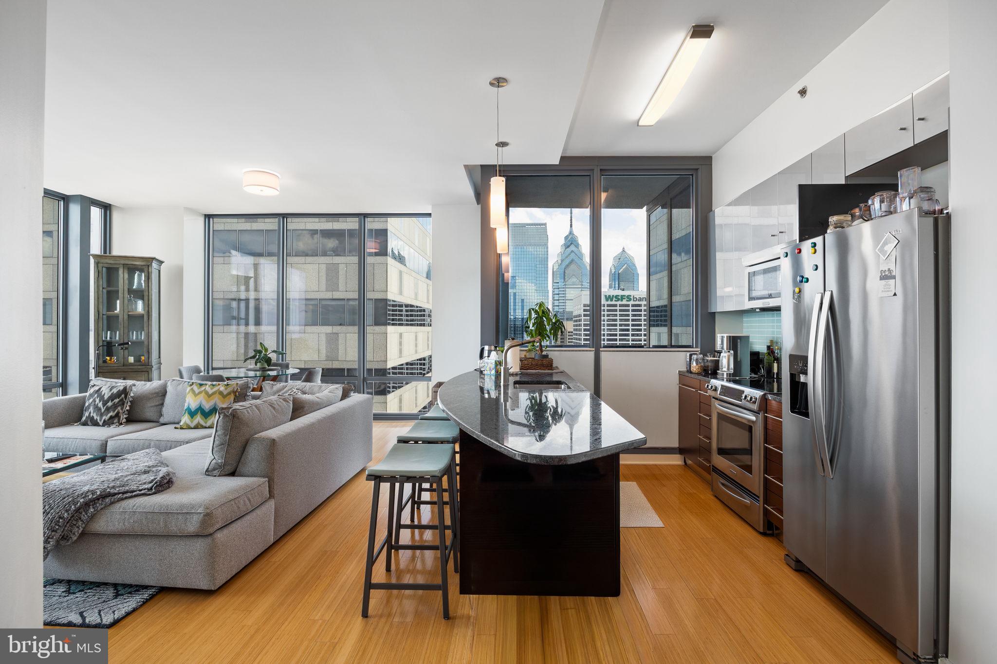 RITTENHOUSE SQUARE - Residential