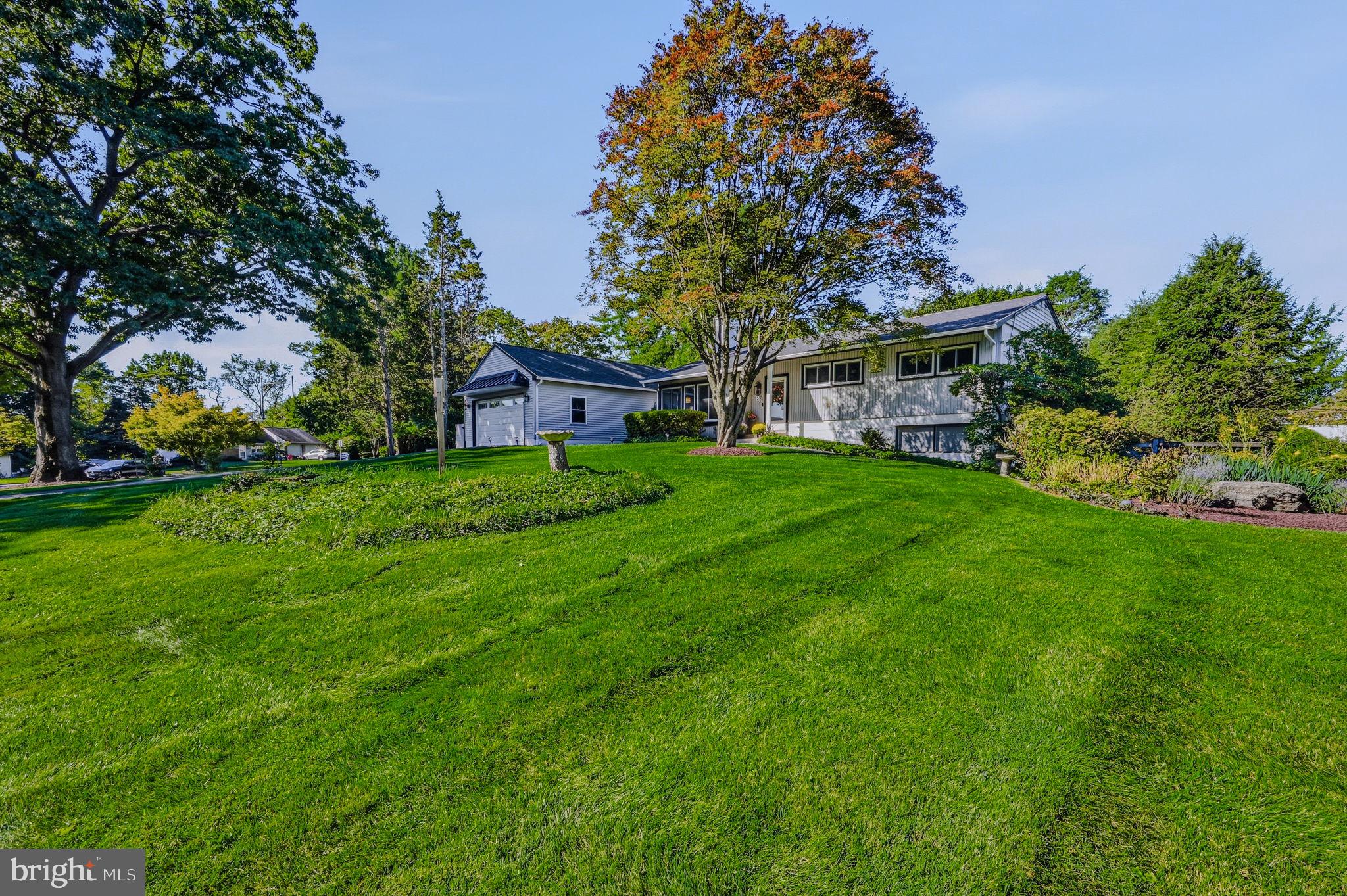 50 RAMPART EAST