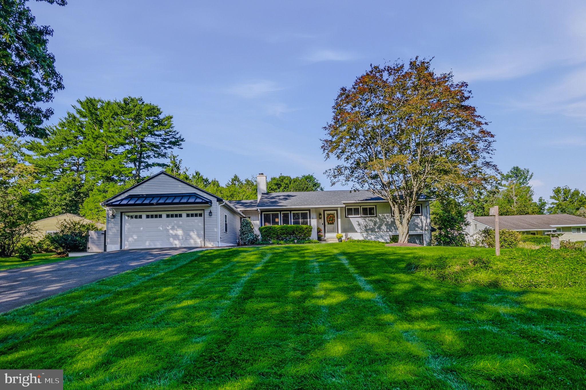 50 RAMPART EAST