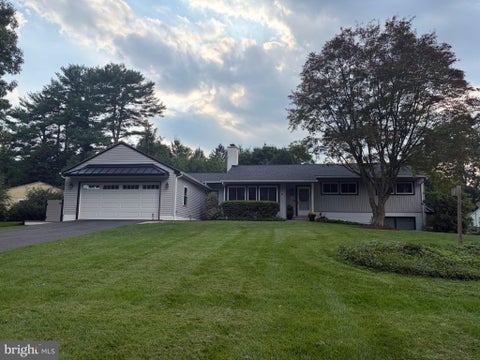 Homes For Sale - 50 Rampart East<br/> MEDIA, PA 19063