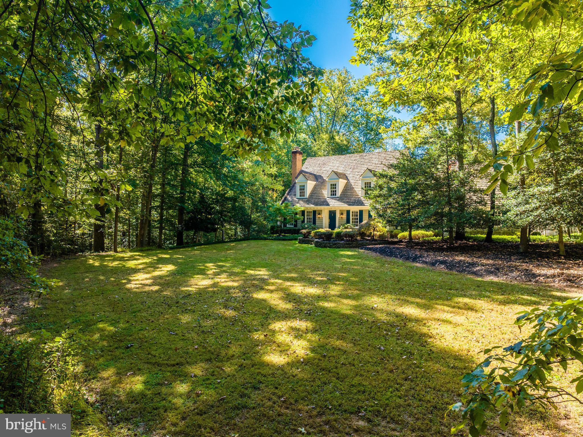 FALCON RIDGE - Residential