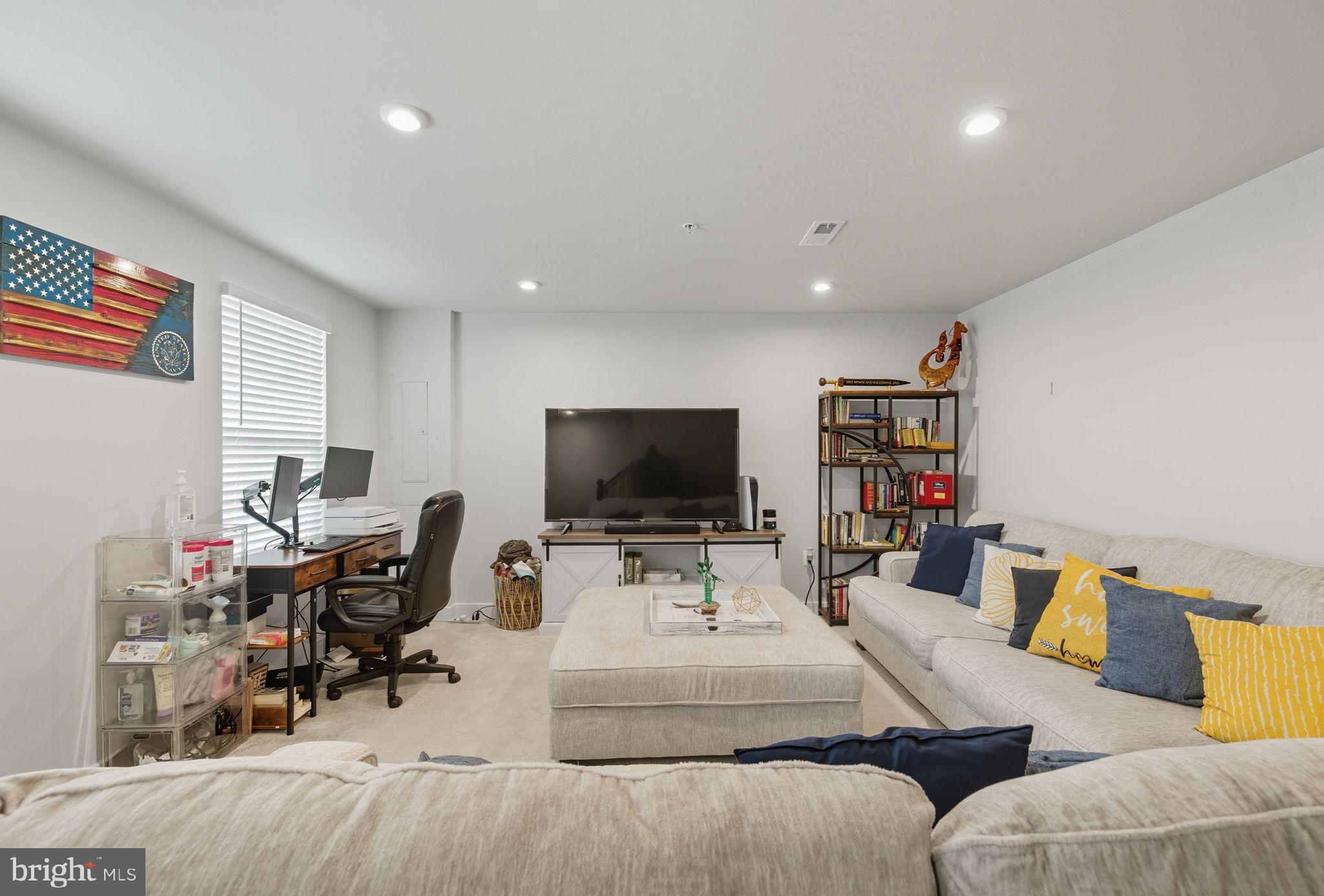 WESTPHALIA - Residential Lease