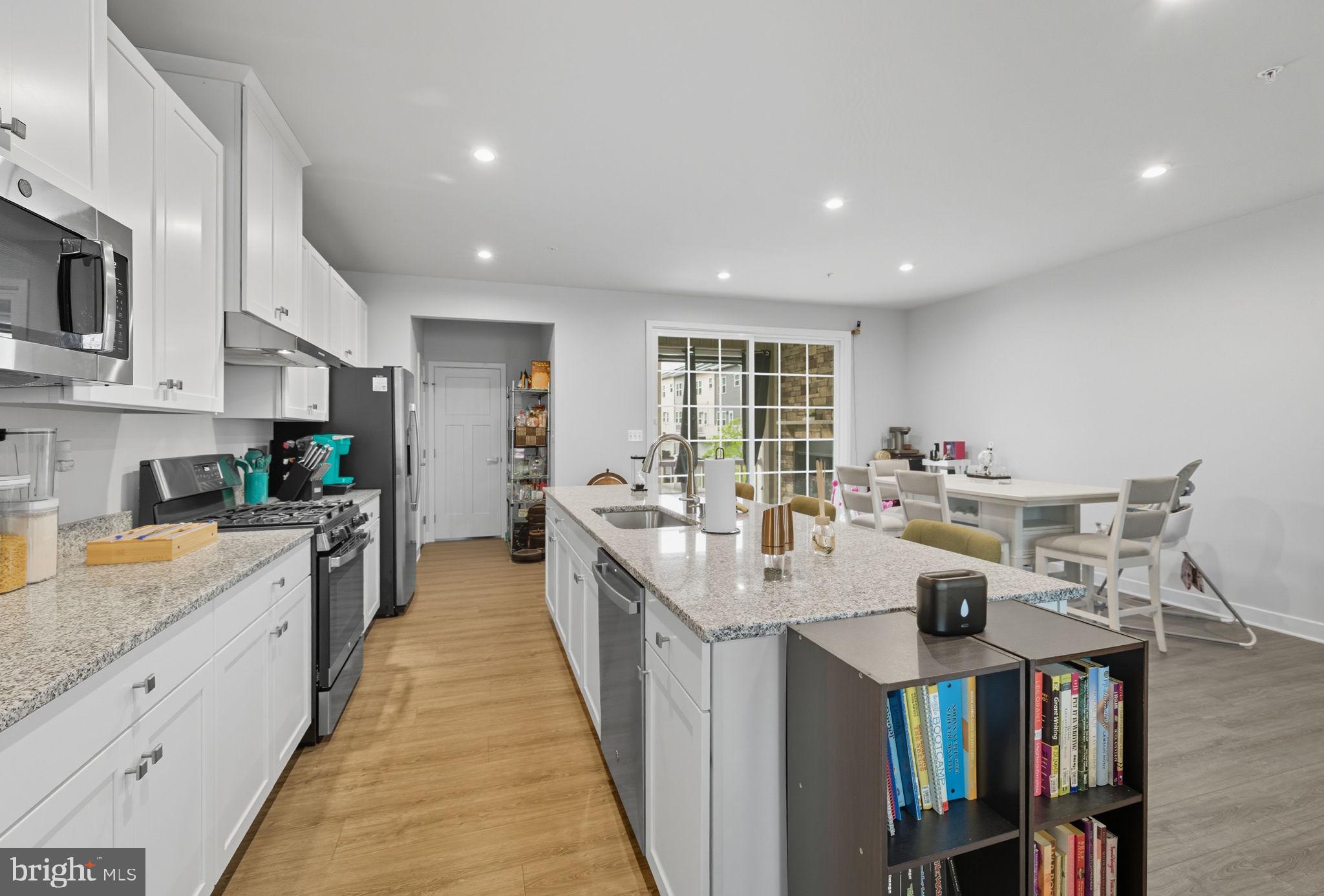 WESTPHALIA - Residential Lease