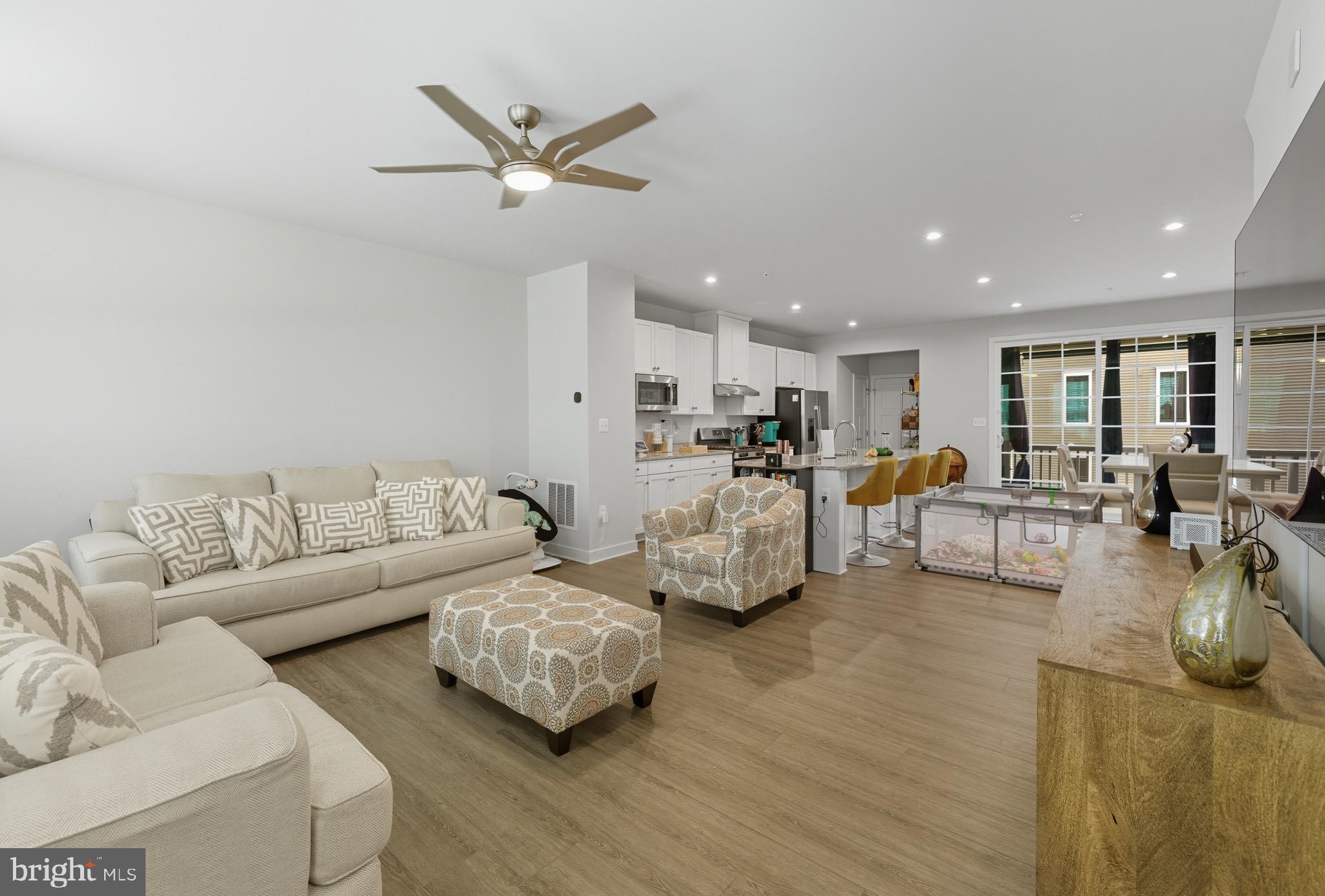 WESTPHALIA - Residential Lease