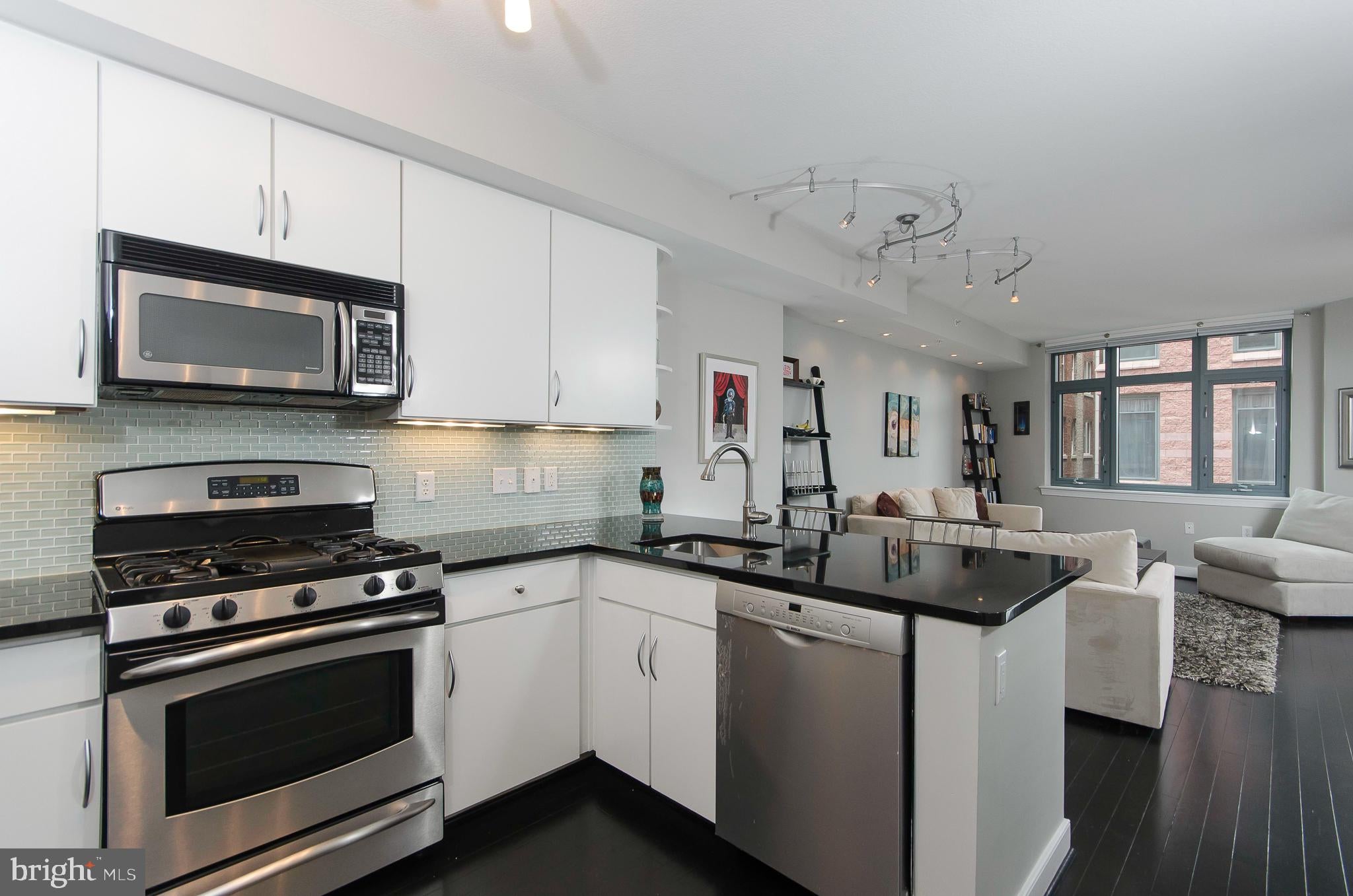 1117 10TH STREET NW 712