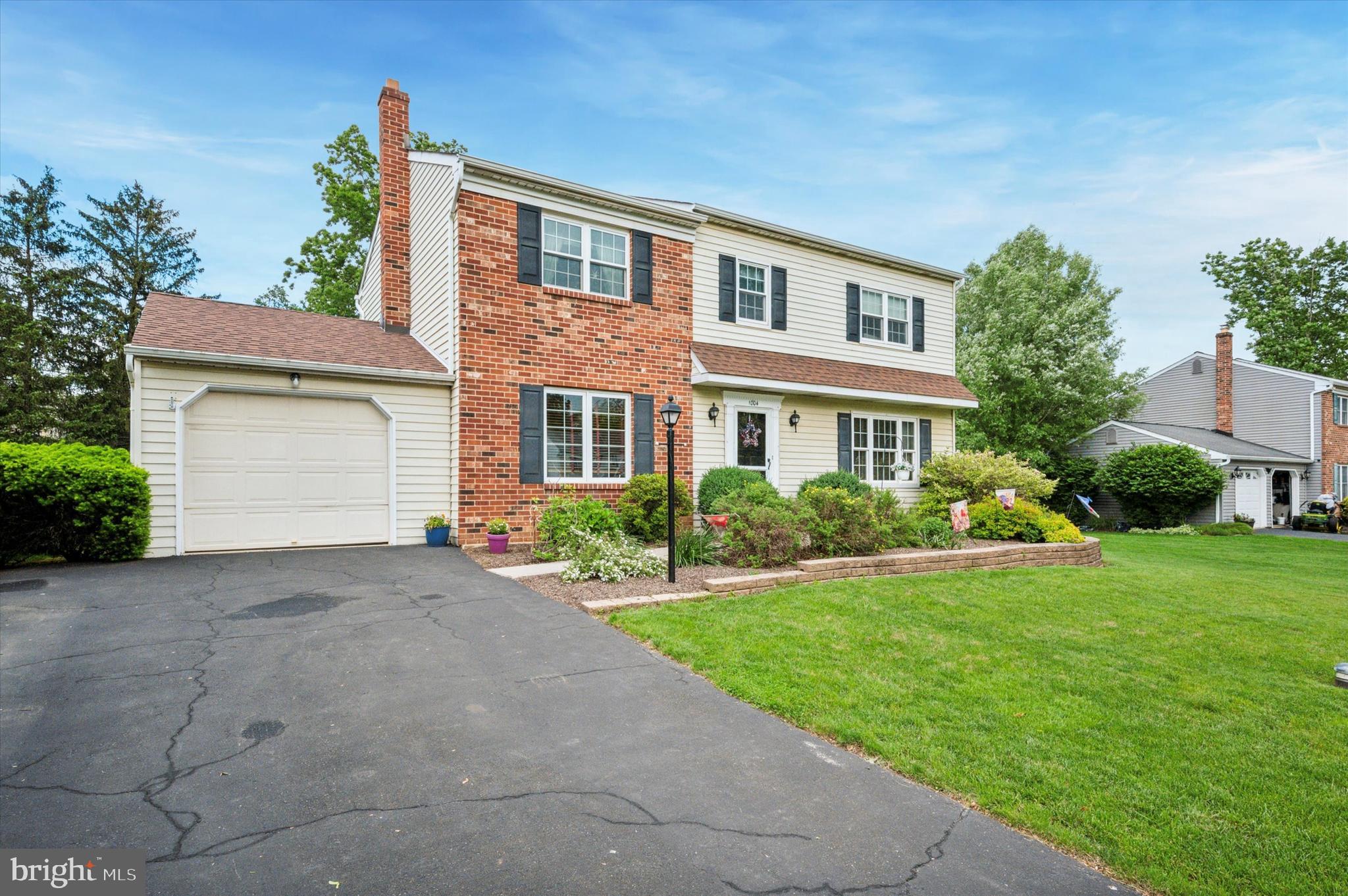 1004 TRUMAN ROAD