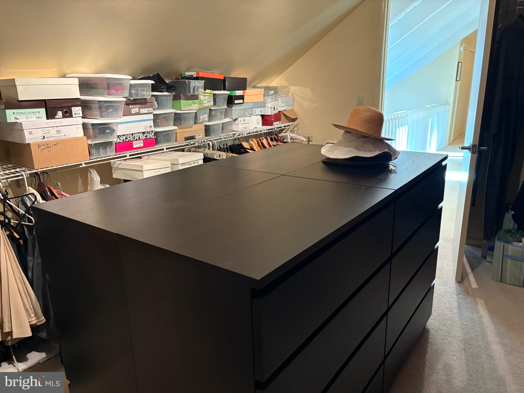 PINE RIDGE - Residential