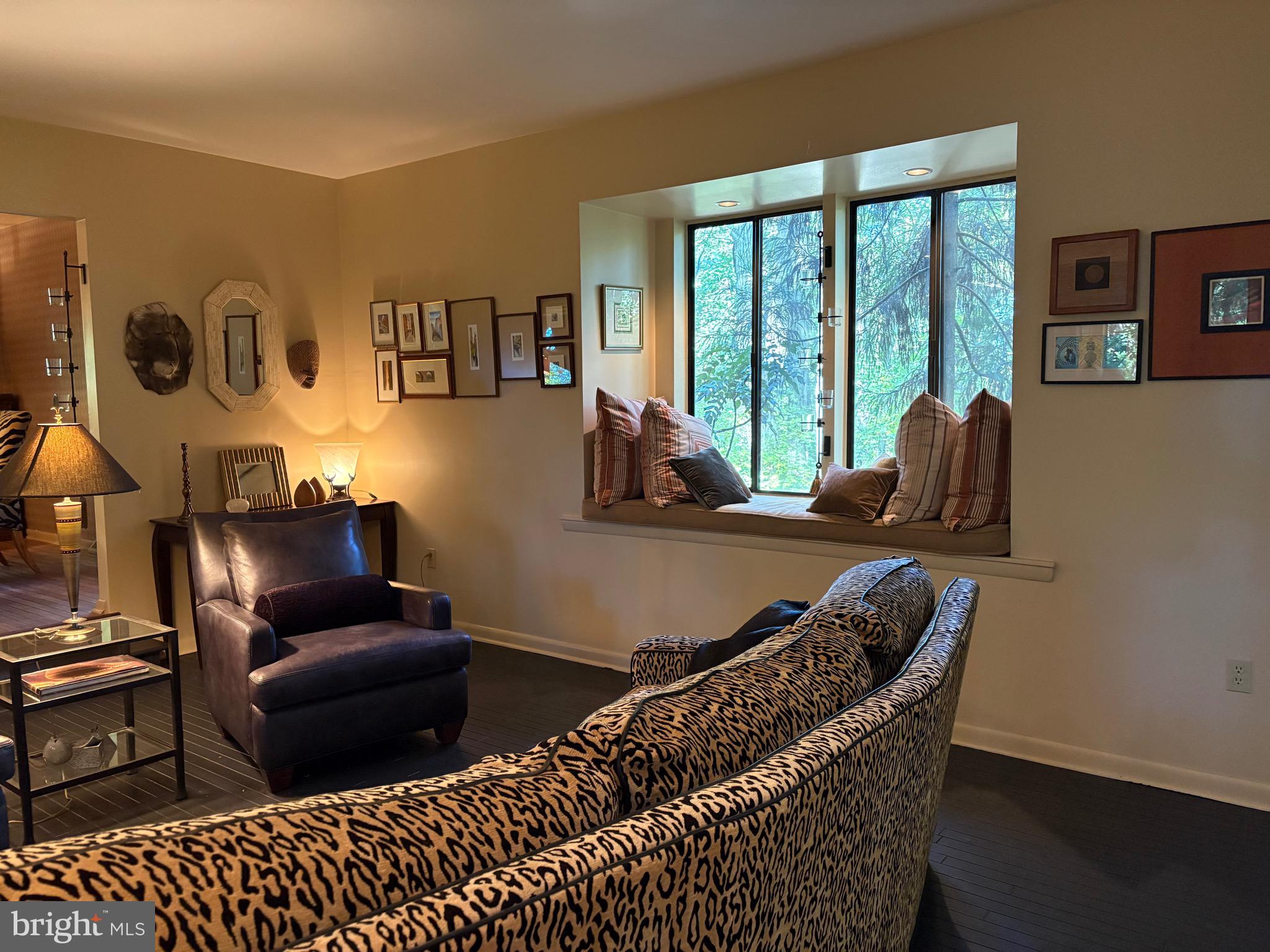 PINE RIDGE - Residential