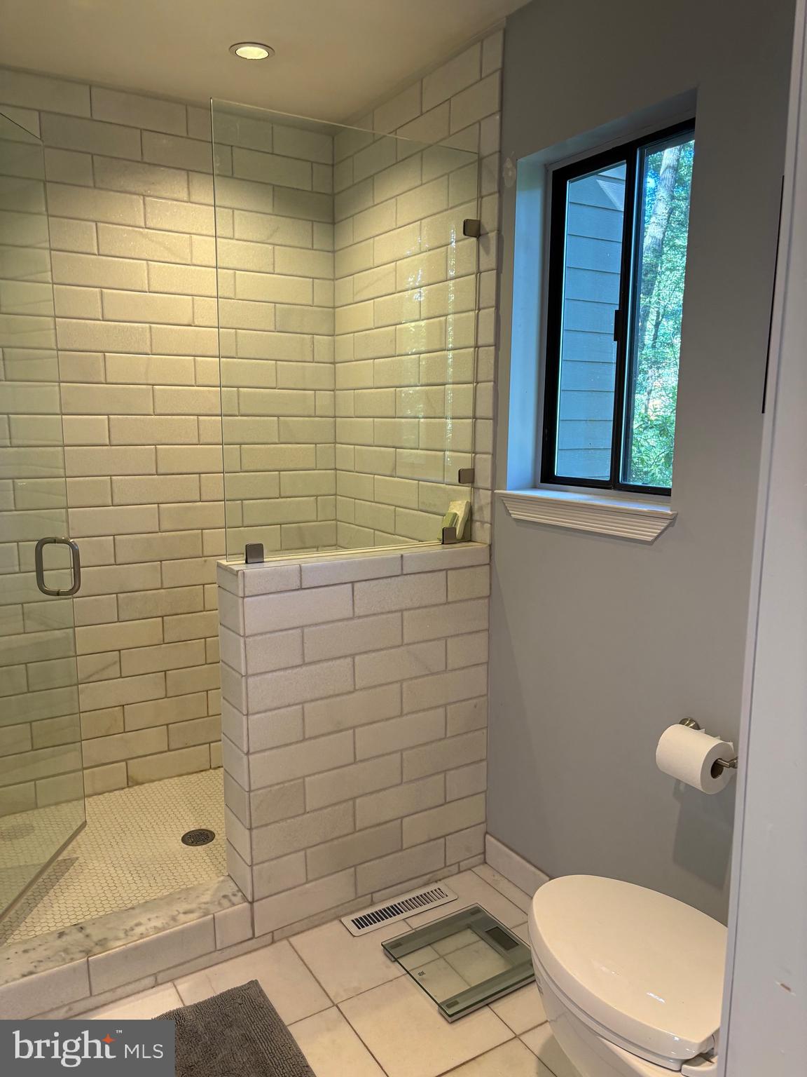 PINE RIDGE - Residential