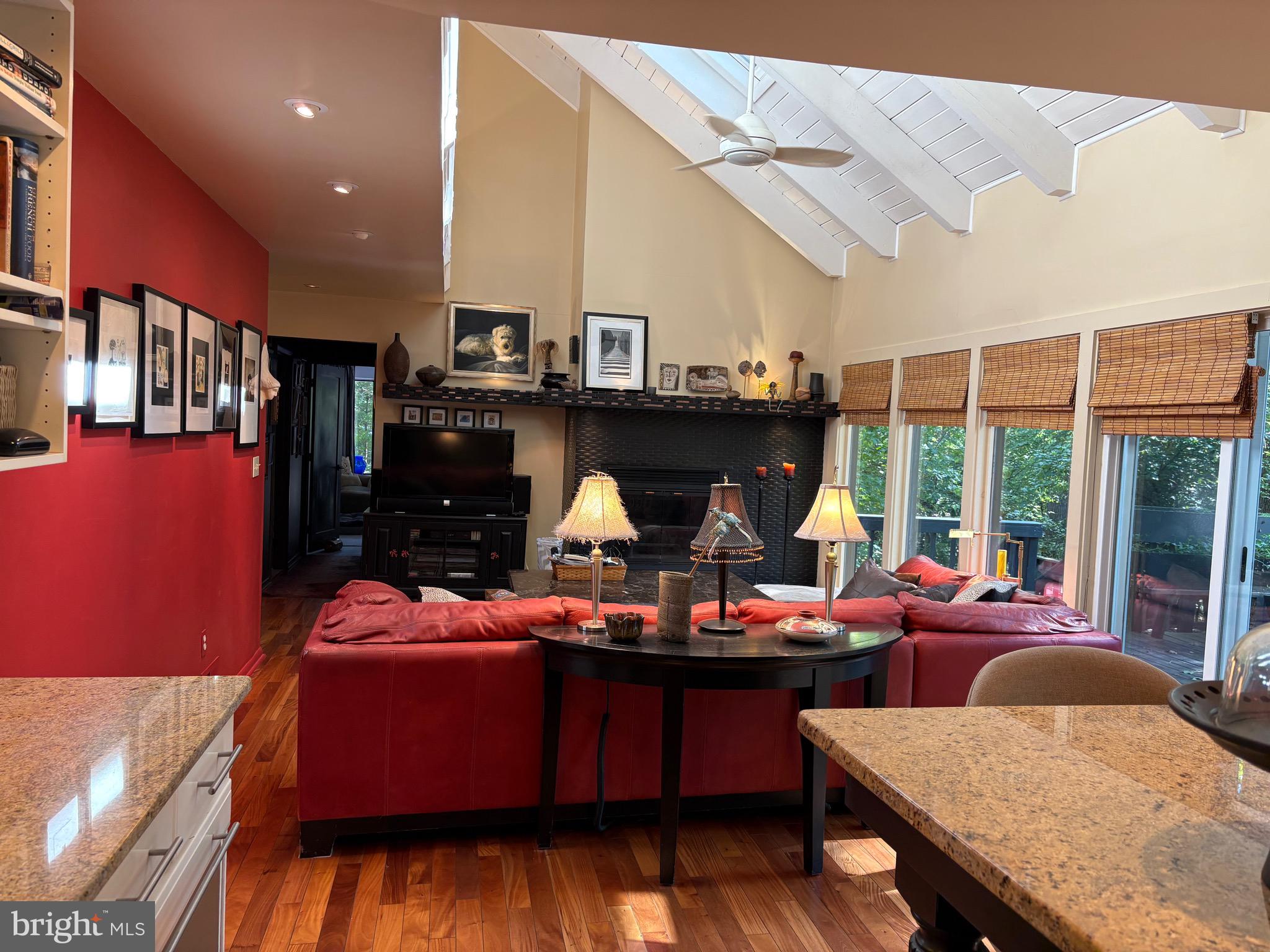 PINE RIDGE - Residential