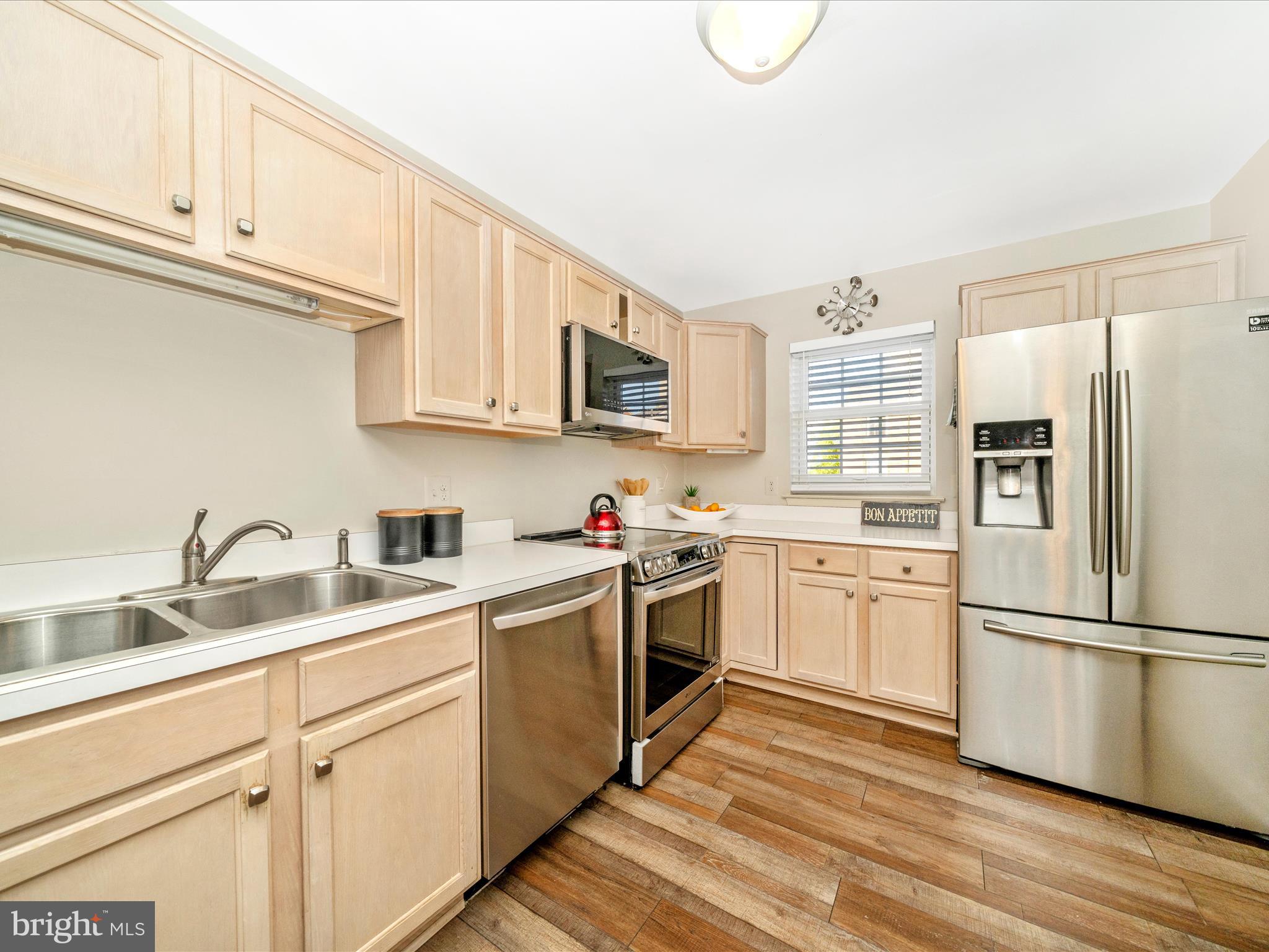 KENTLANDS VIEW - Residential