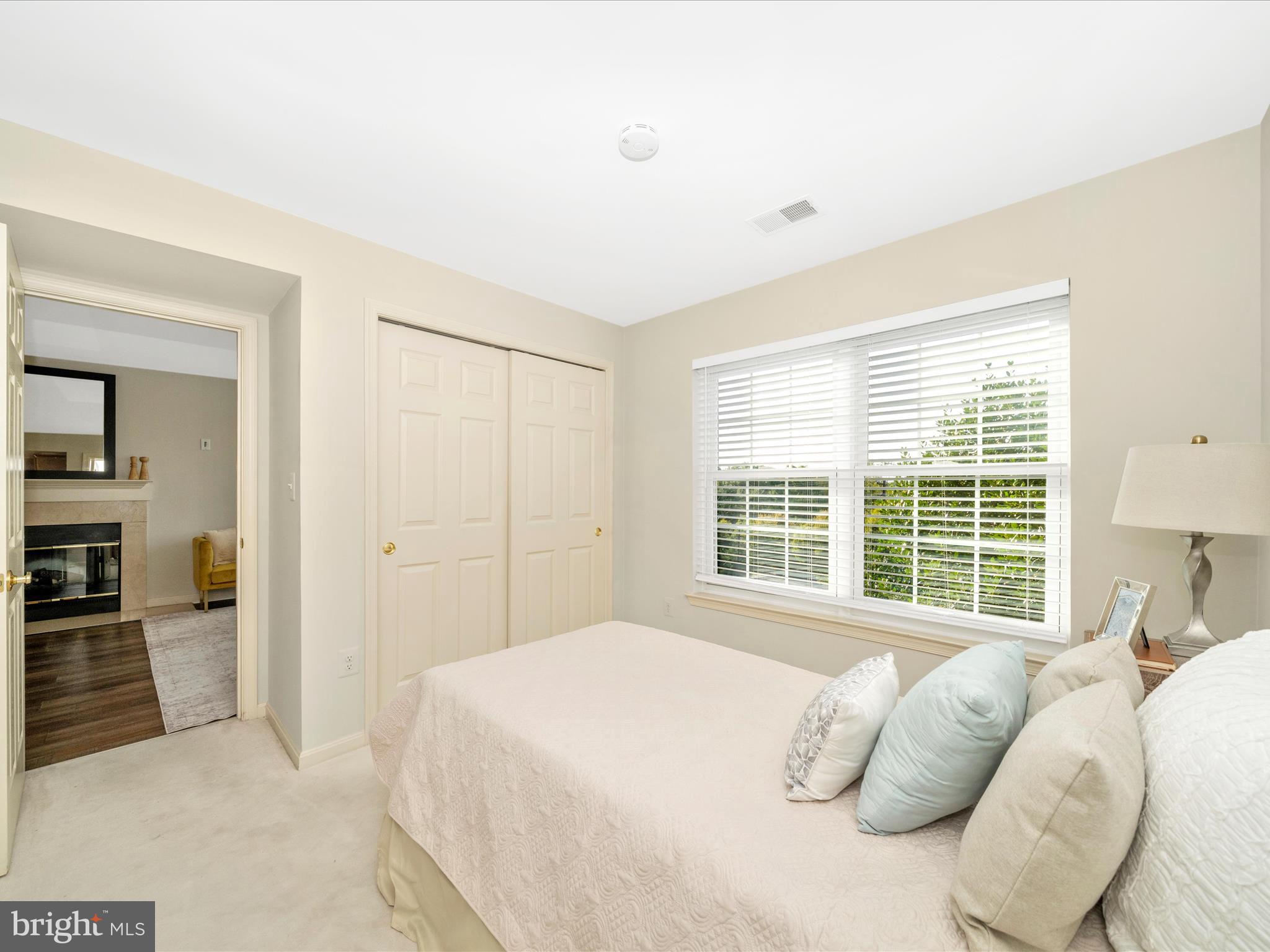 KENTLANDS VIEW - Residential