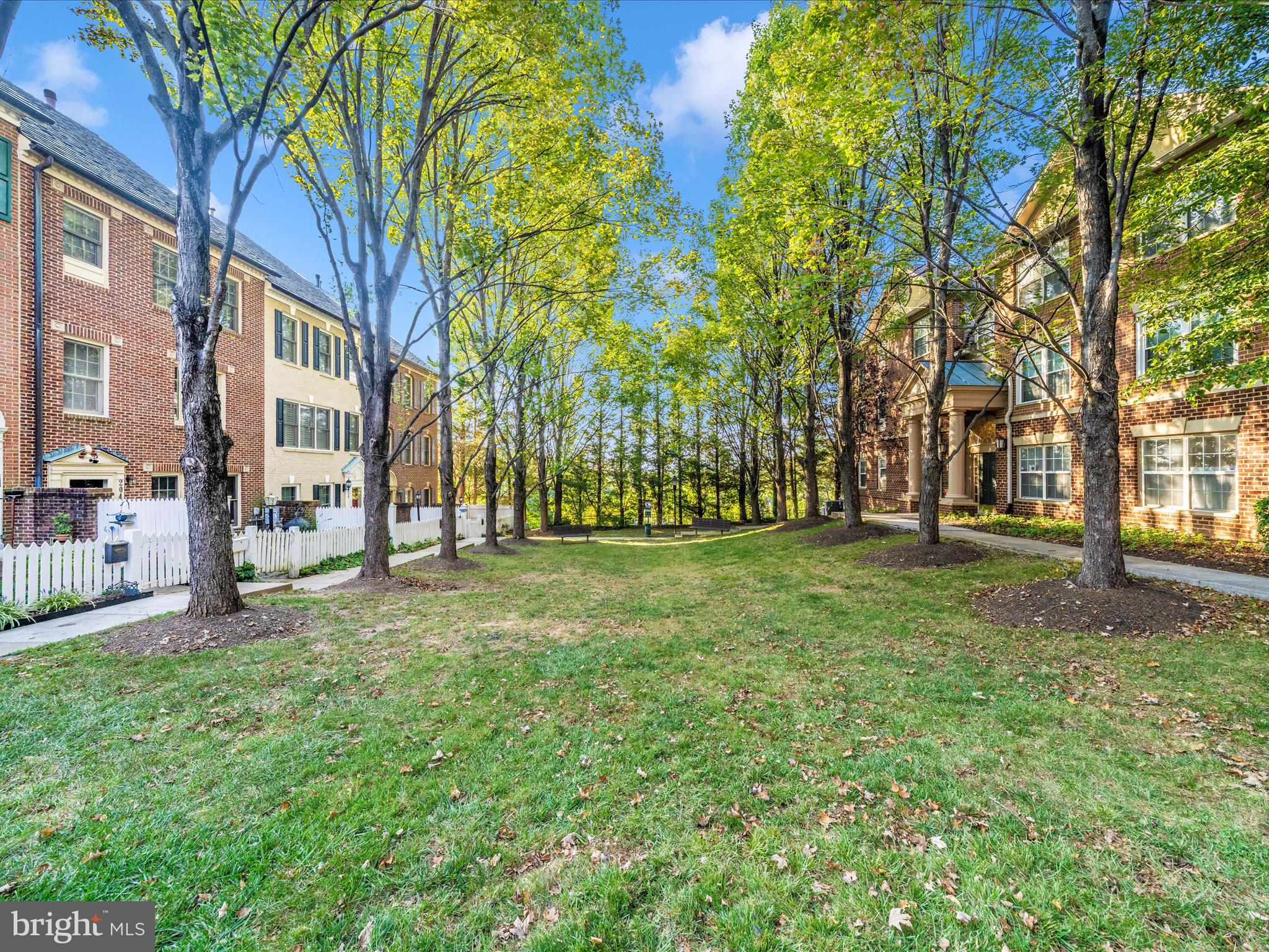 KENTLANDS VIEW - Residential